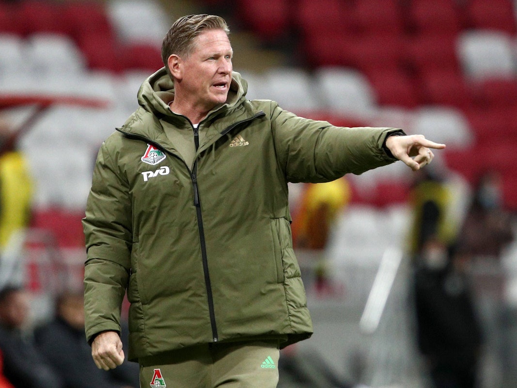 Markus Gisdol trainiert Lokomotive Moskau gegen Rubin Kasan.