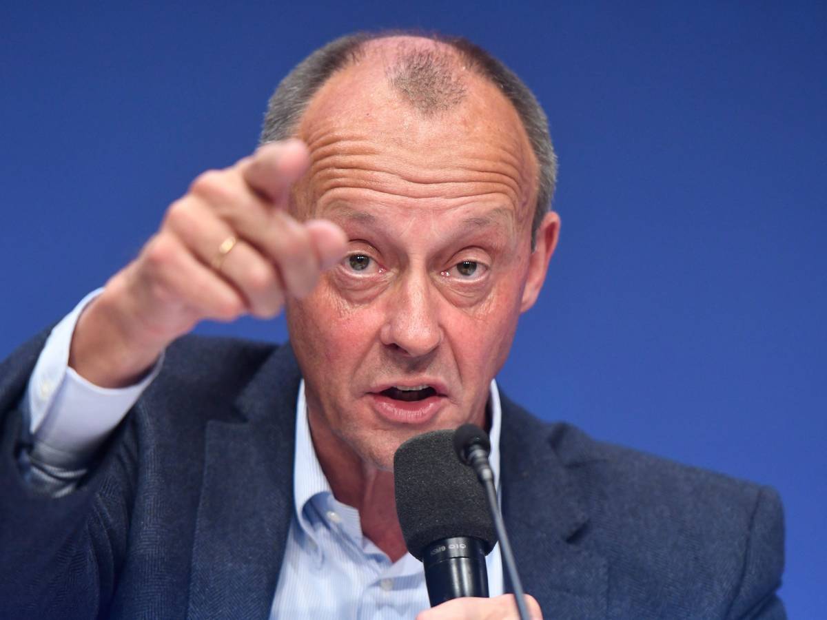 Der CDU-Bundestagsabgeordnete Friedrich Merz spricht am 15. Oktober 2021 beim Deutschlandtag der Jungen Union.