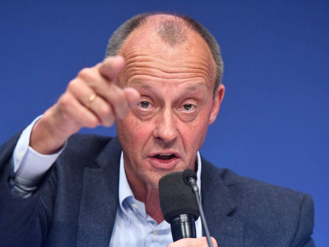 Der CDU-Bundestagsabgeordnete Friedrich Merz spricht am 15. Oktober 2021 beim Deutschlandtag der Jungen Union.