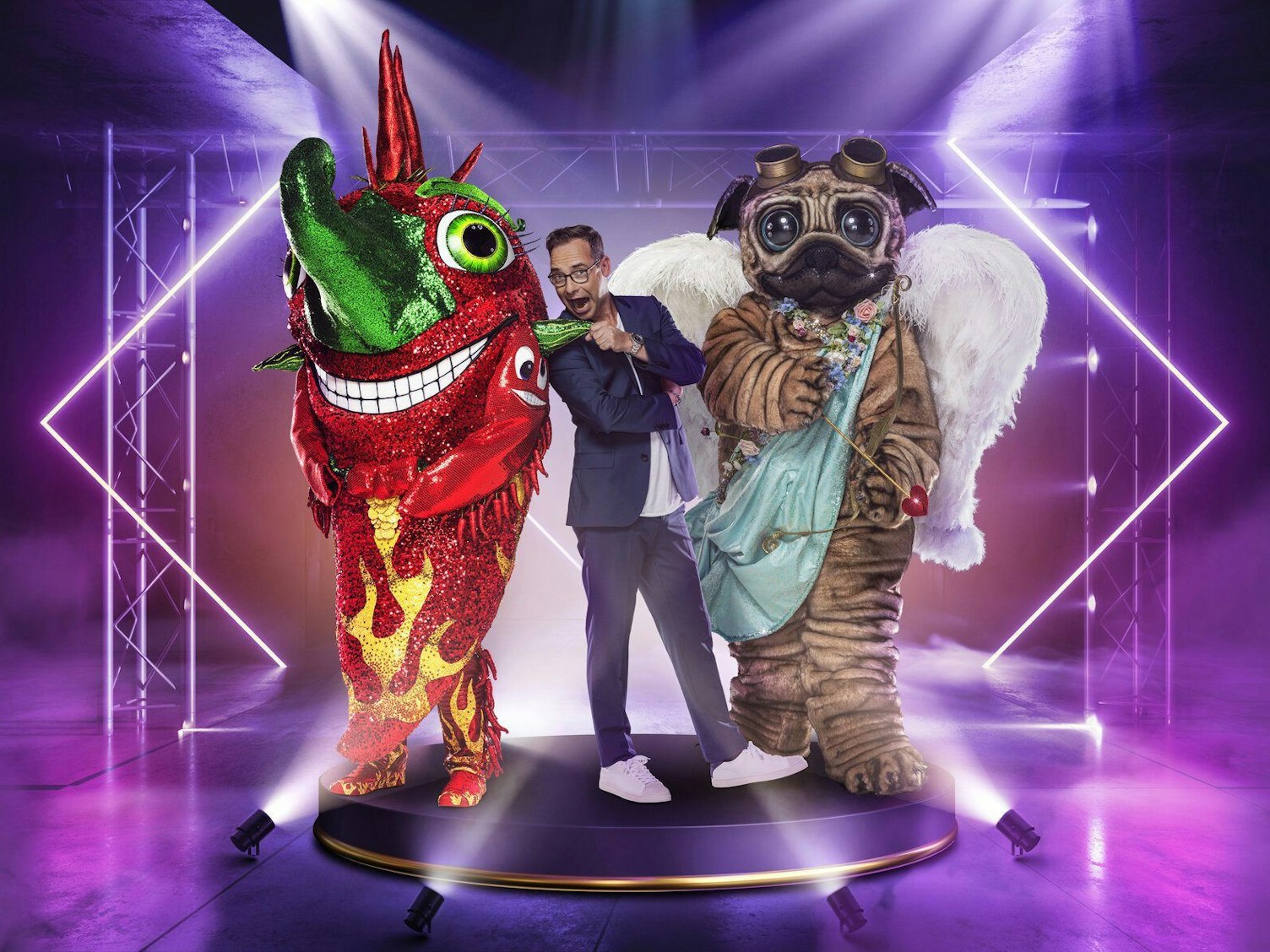 Der Mops überzeugte auch in der dritten Show von „The Masked Singer“ am 30. Oktober 2021 und kam eine Runde weiter. Die Identität des Promis unter dem Kostüm bleibt damit weiter ein Rätsel.