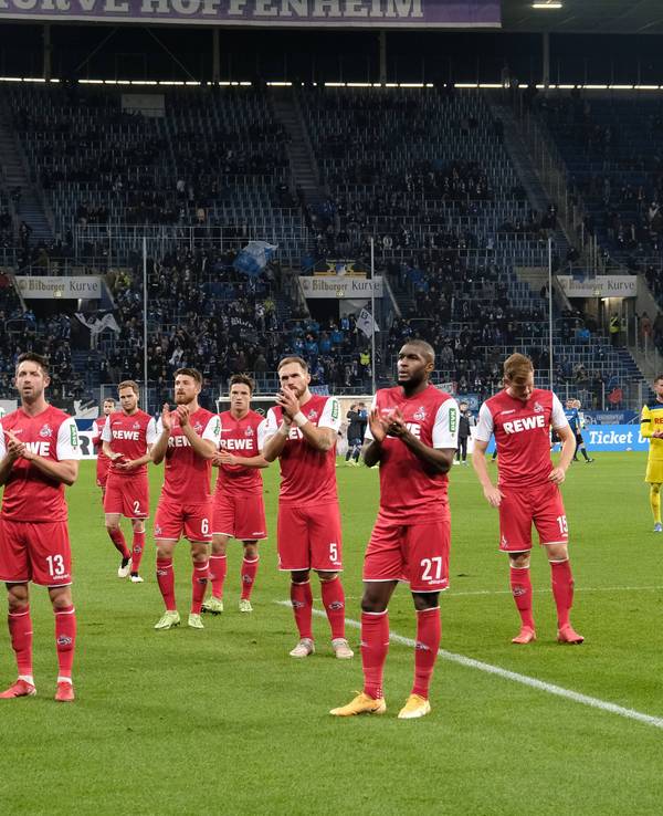 Der 1. FC Köln steht nach dem 0:5 bei der TSG Hoffenheim vor seinen Fans.