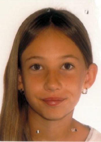 Shalomah Hennigfeld aus Holzheim-Eppisburg (Landkreis Dillingen an der Donau) gilt weiterhin als vermisst. Zwar scheint ihr Aufenthaltsort bekannt zu sein, trotzdem hat die Polizei die Fahndung noch nicht aufgehoben.