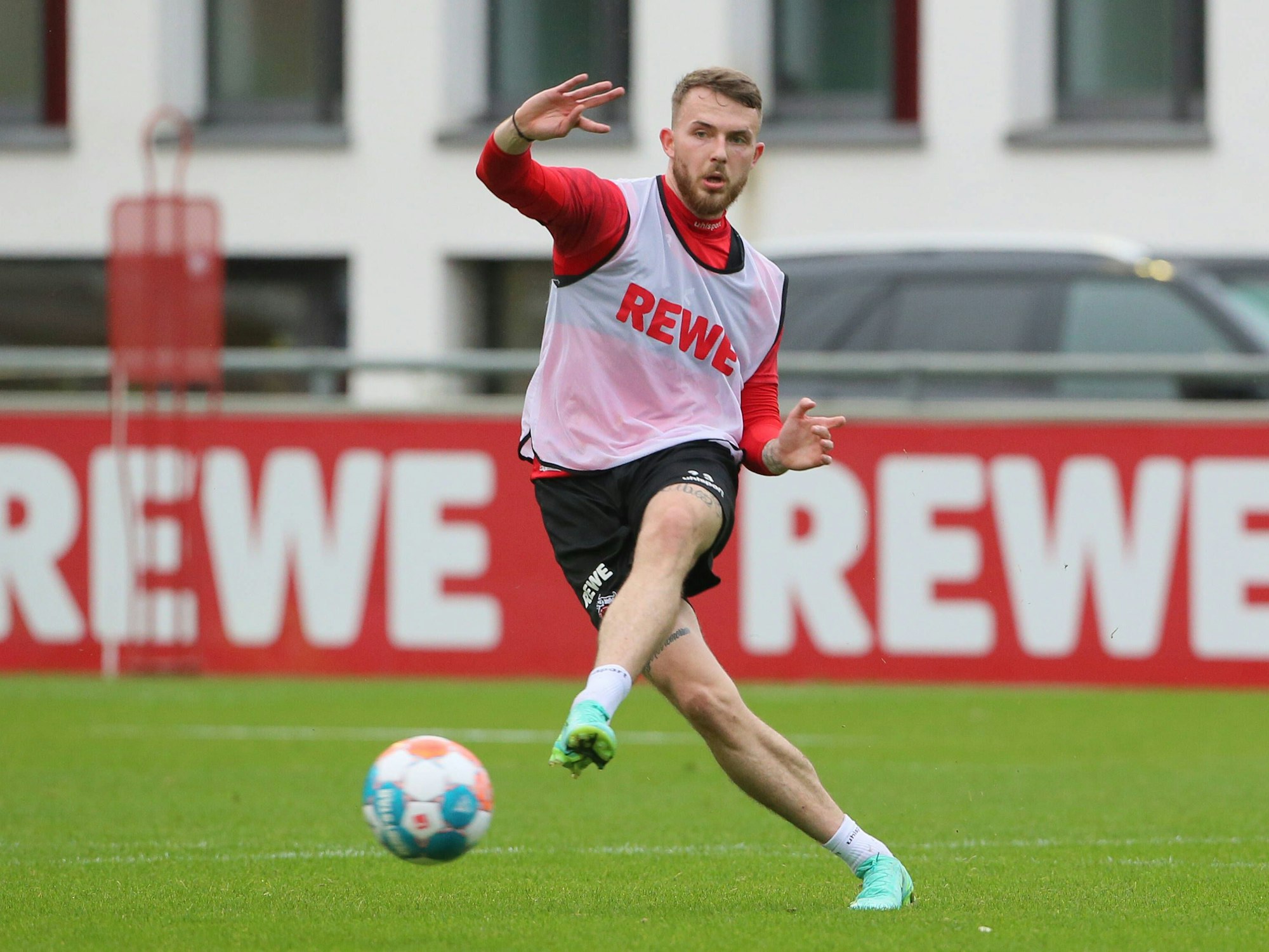 Jannes Horn trainiert nach seiner Verletzung wieder beim 1. FC Köln.