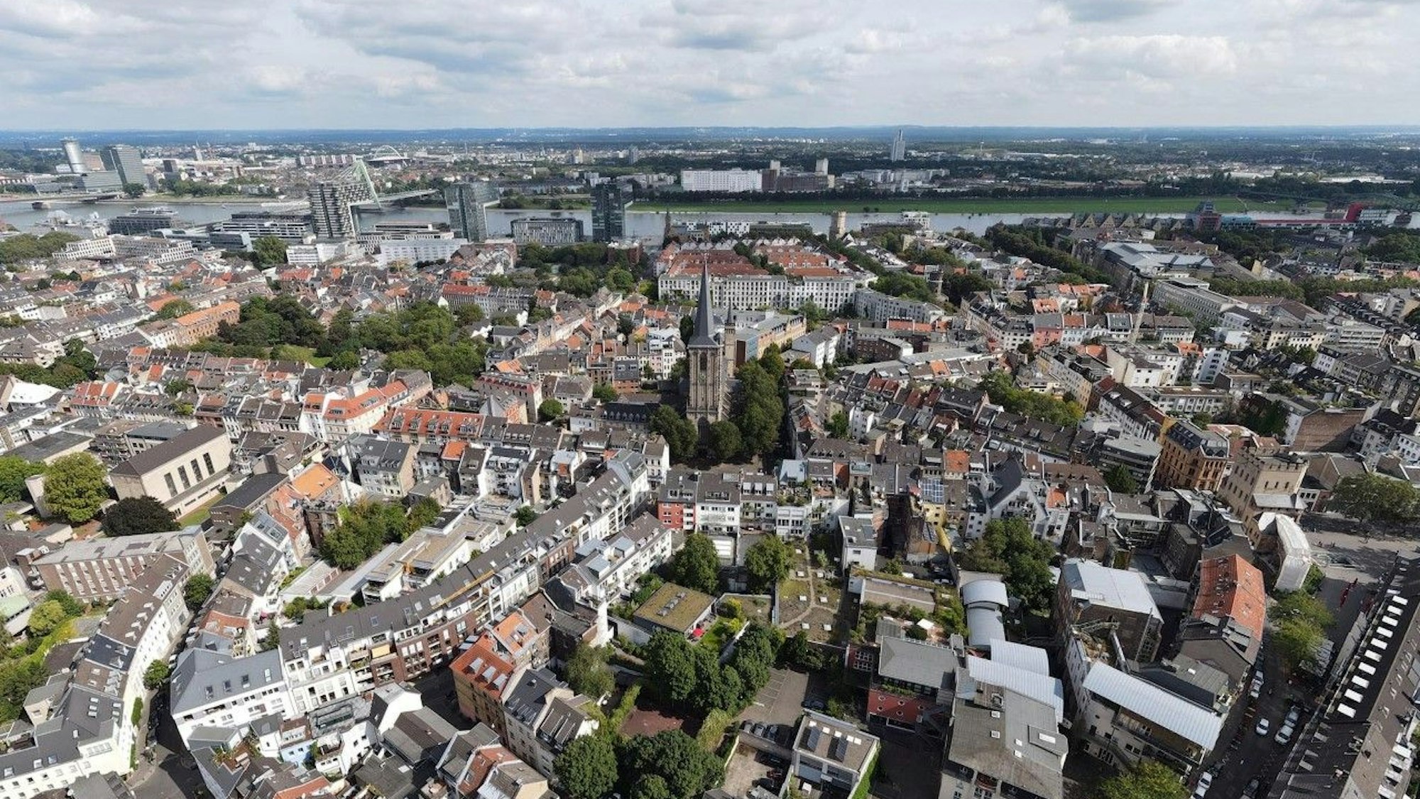 Drohnen-Foto aus der Kölner Südstadt.