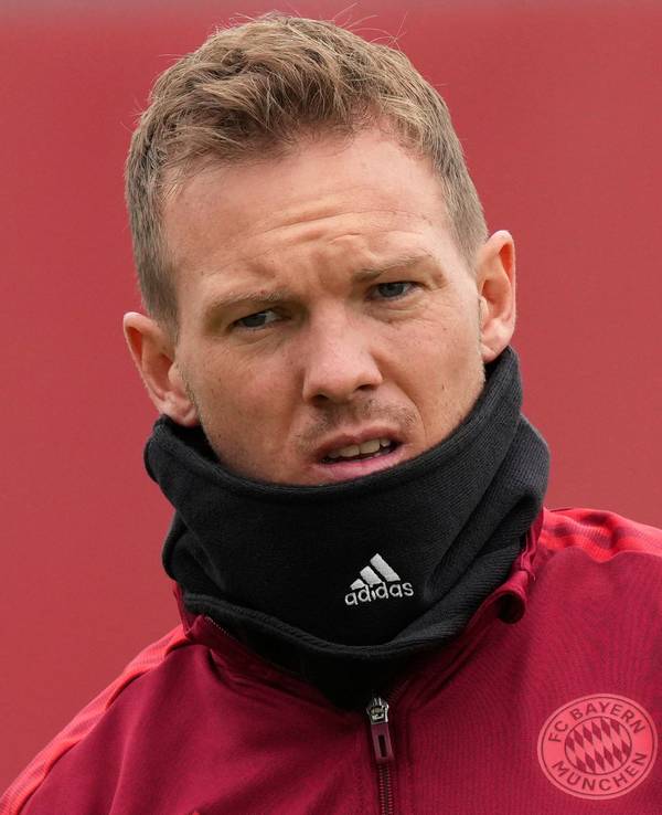 Bayern-Trainer Julian Nagelsmann bei seinem letzten Training vor seiner Corona-Infektion.