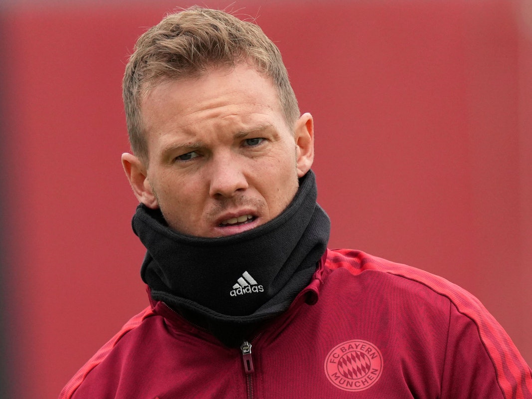 Bayern-Trainer Julian Nagelsmann bei seinem letzten Training vor seiner Corona-Infektion.