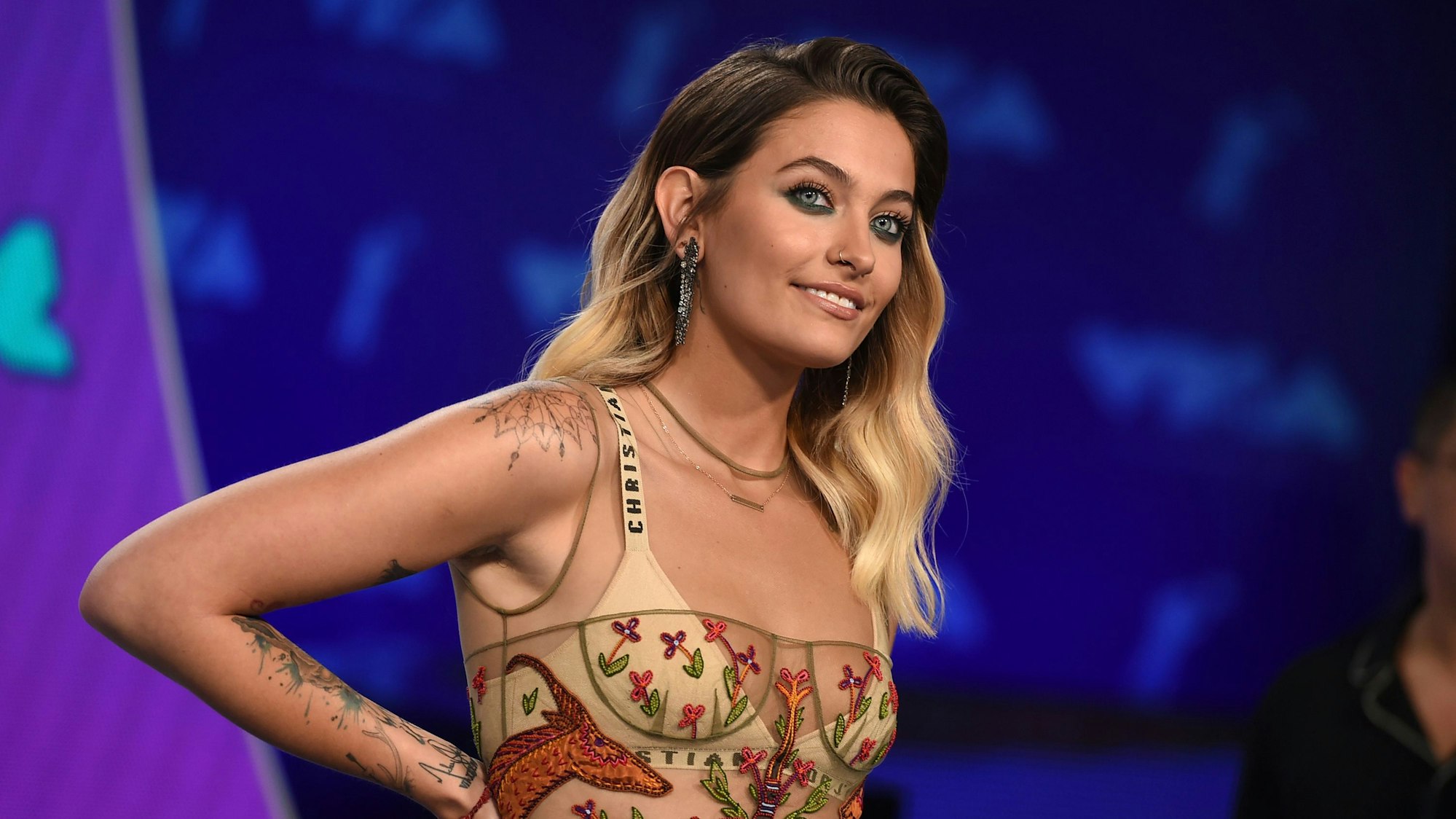 Paris Jackson kommt am 27.08.2017 in Inglewood, Kalifornien, USA, zur Verleihung der MTV Video Music Awards 2017.
