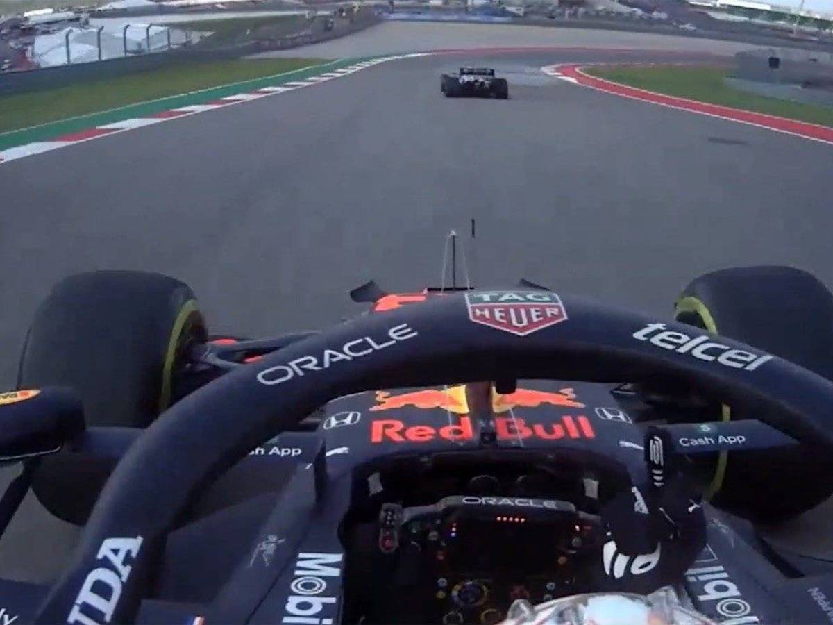Max Verstappen zeigt WM-Rivale Lewis Hamilton im Training zum US-GP in Austin den Stinkefinger.