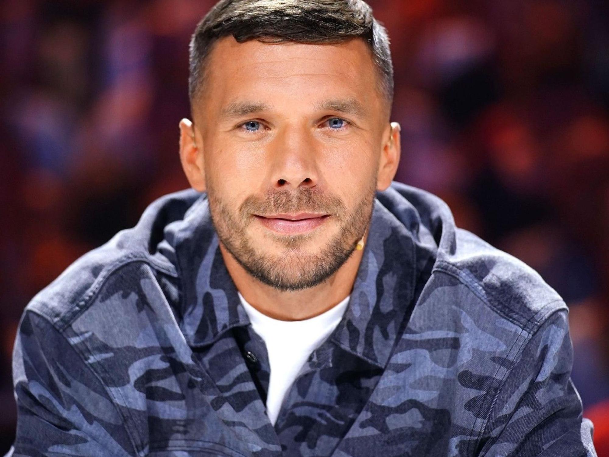 Lukas Podolski wird bei den Liveshows als Juror in die RTL-Show „Das Supertalent“ zurückkehren.