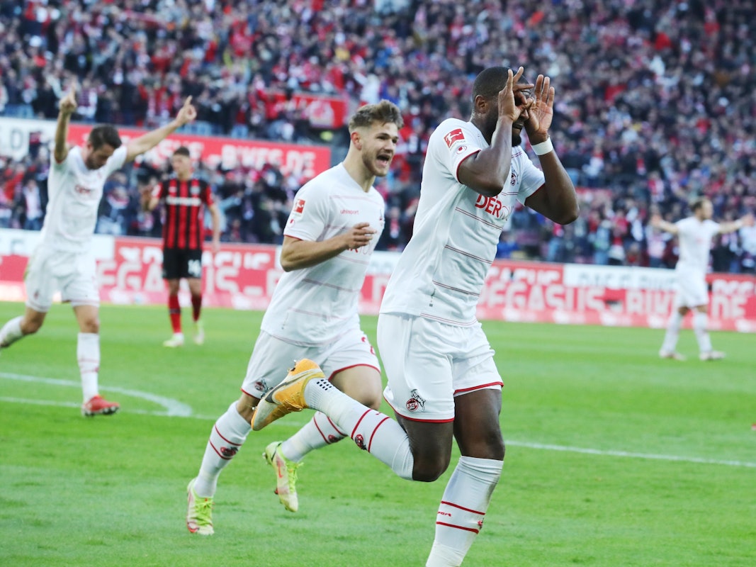 Anthony Modeste jubelte nach seinem Treffer zum 2:2 für den 1. FC Köln gegen Bayer Leverkusen.