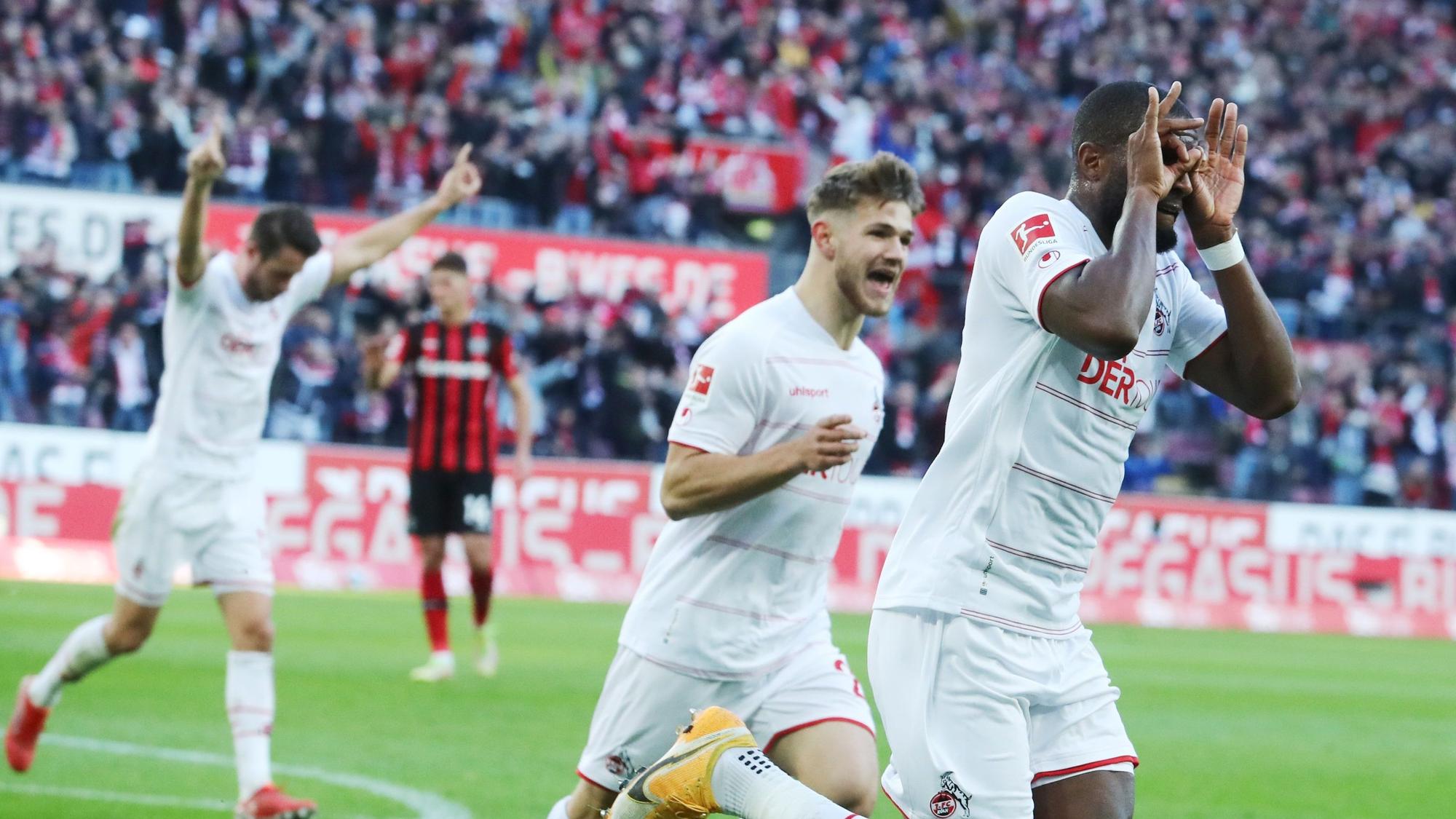 Anthony Modeste jubelte nach seinem Treffer zum 2:2 für den 1. FC Köln gegen Bayer Leverkusen.