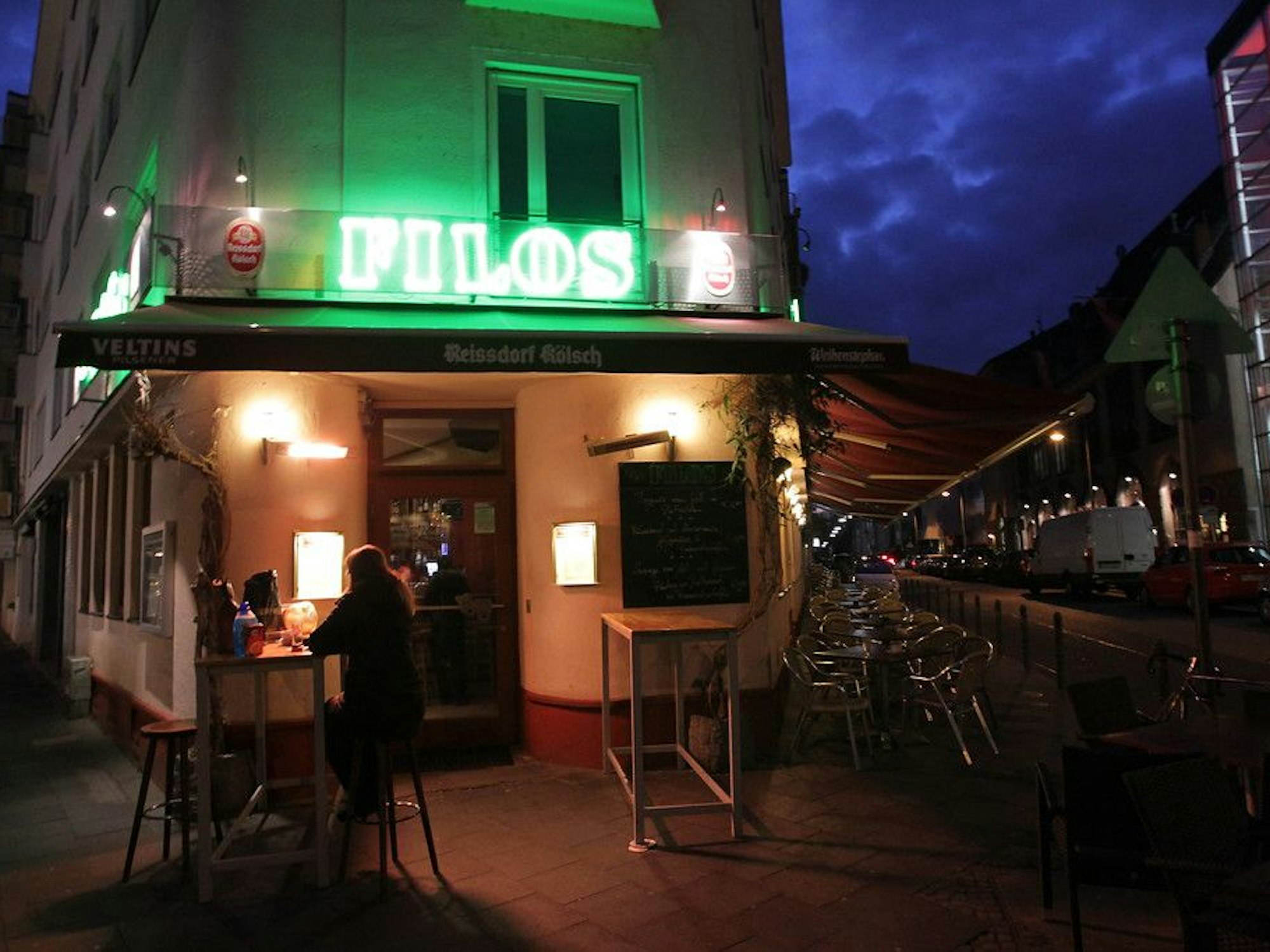 Kölschnkneipe Filos in der Merowinger Straße