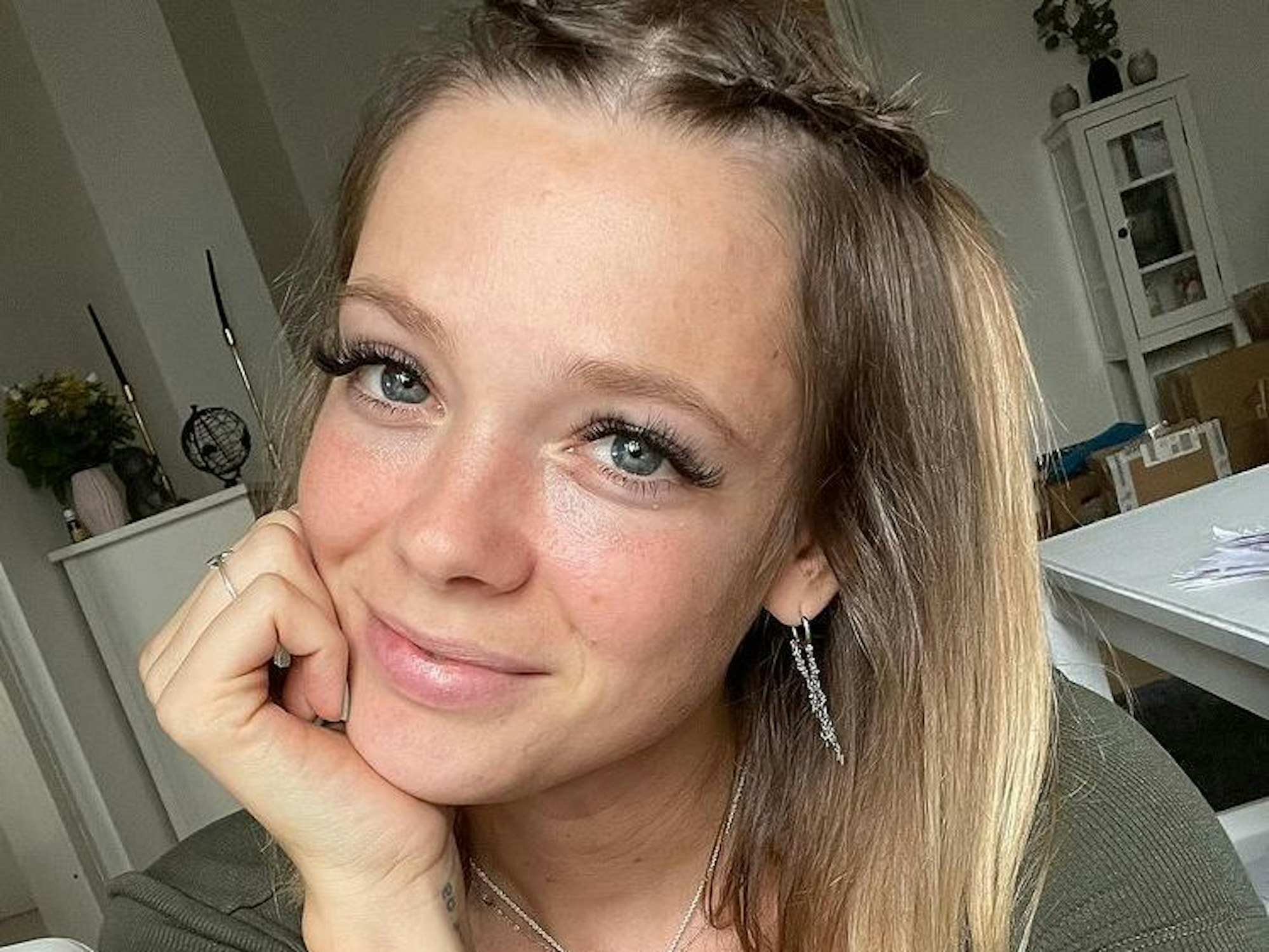 Anne Wünsche, Influencerin, postete dieses Selfie am 6. September 2021 auf Instagram.
