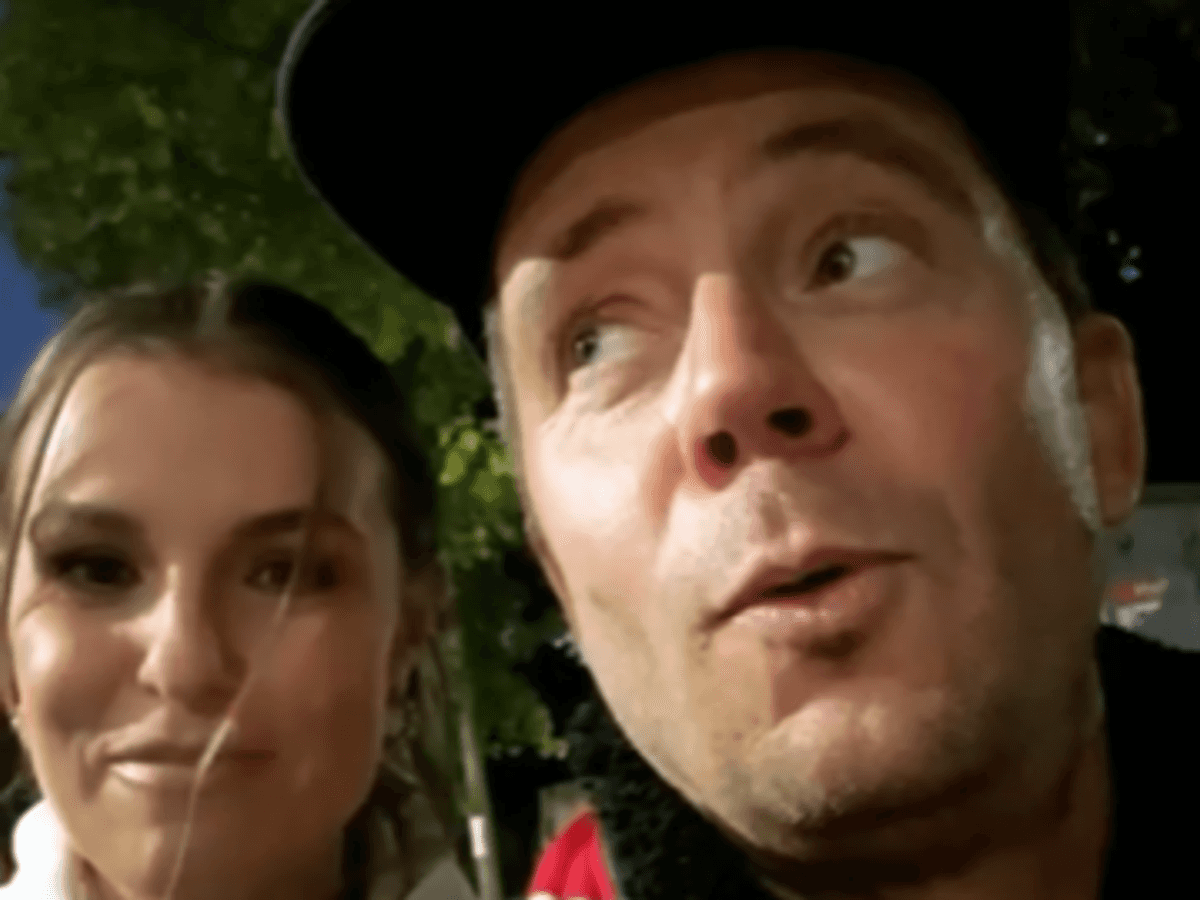 Lorenz Büffel und Laura Wontorra im Video von Büffels Instagram-Story (24. Oktober 2021)