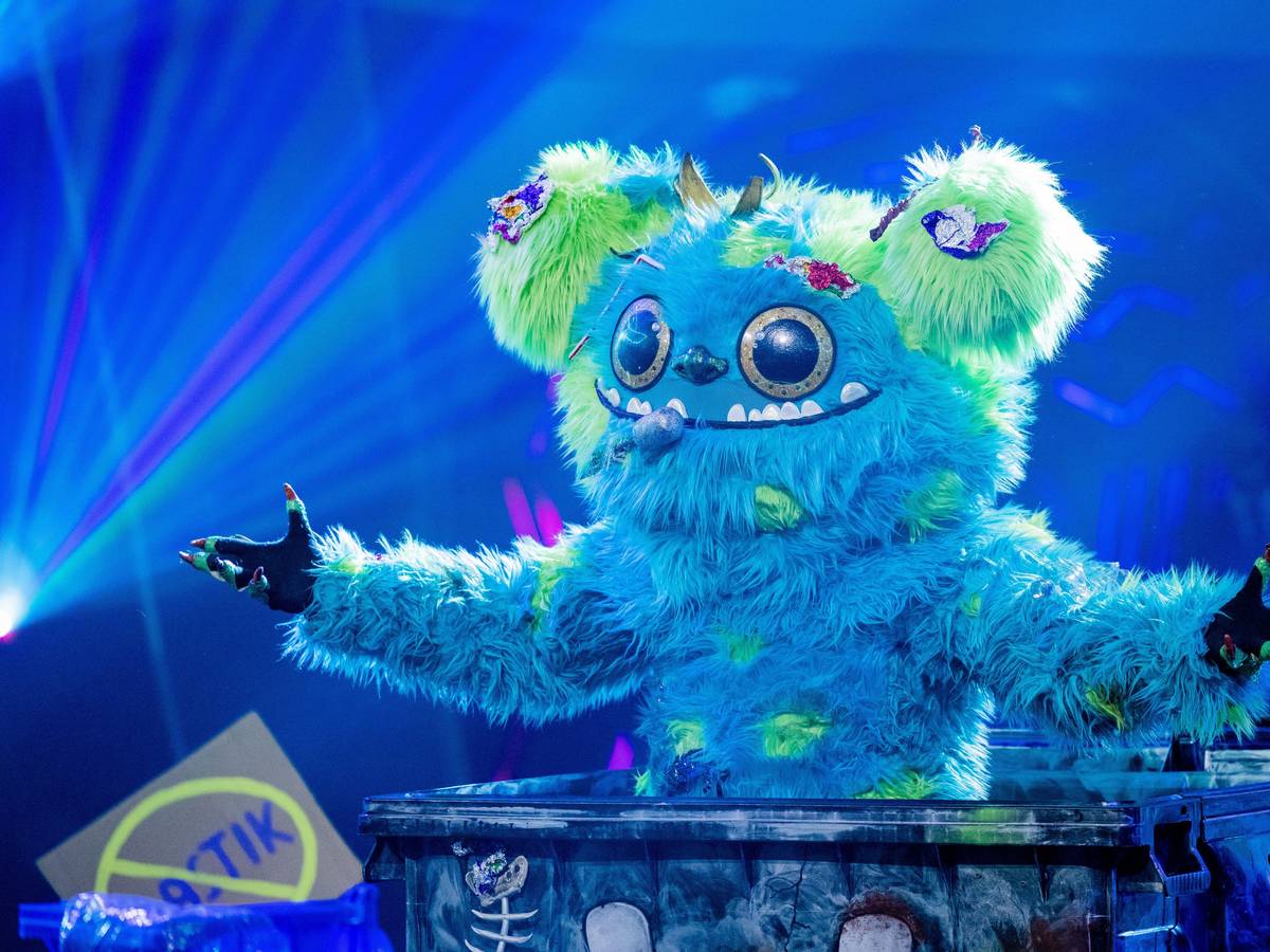 Mülli Müller hat es in die dritte Runde von „The Masked Singer“ geschafft. Die Fans scheinen sich sicher, wer sich unter dem Kostüm versteckt.