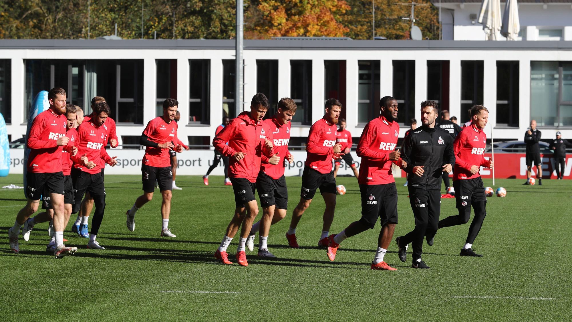 Der 1. FC Köln trainiert am Geißbockheim.