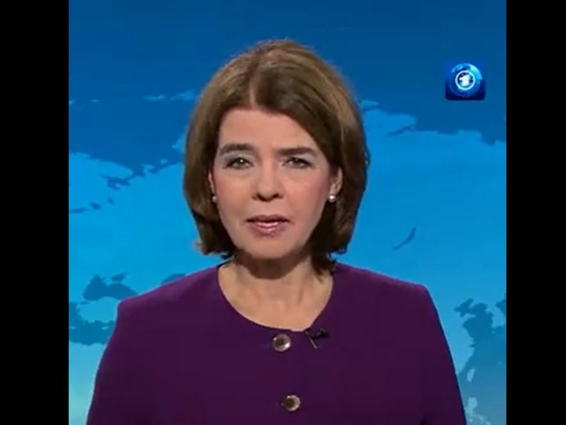 „Tagesschau“-Sprecherin Susanne Daubner in dem Clip auf Twitter.