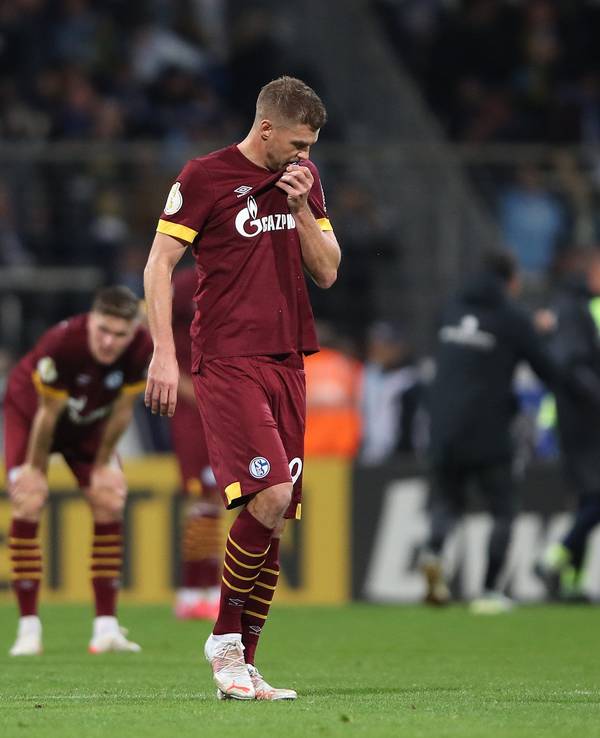 Simon Terodde (FC Schalke 04) nach dem Pokal-Aus bei 1860 München.