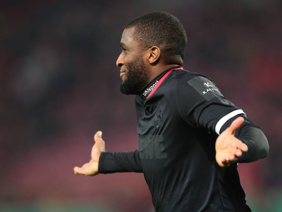 Anthony Modeste traf für den 1. FC Köln doppelt beim VfB Stuttgart.