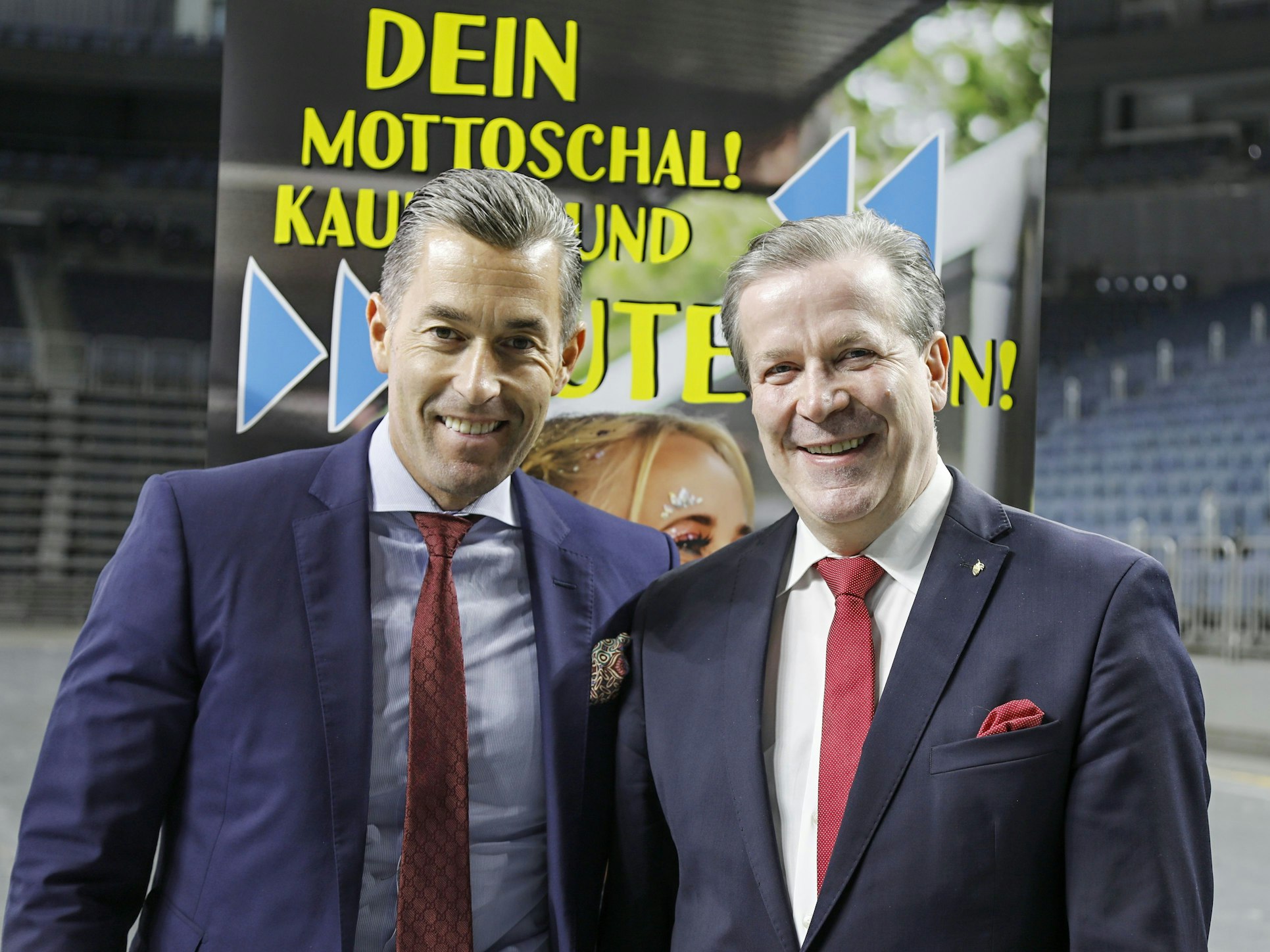Deiters-Chef Herbert Geiss und Festkomitee-Präsident Christoph Kuckelkorn