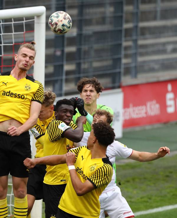 Die U19 des 1. FC Köln spielt gegen Borussia Dortmund.