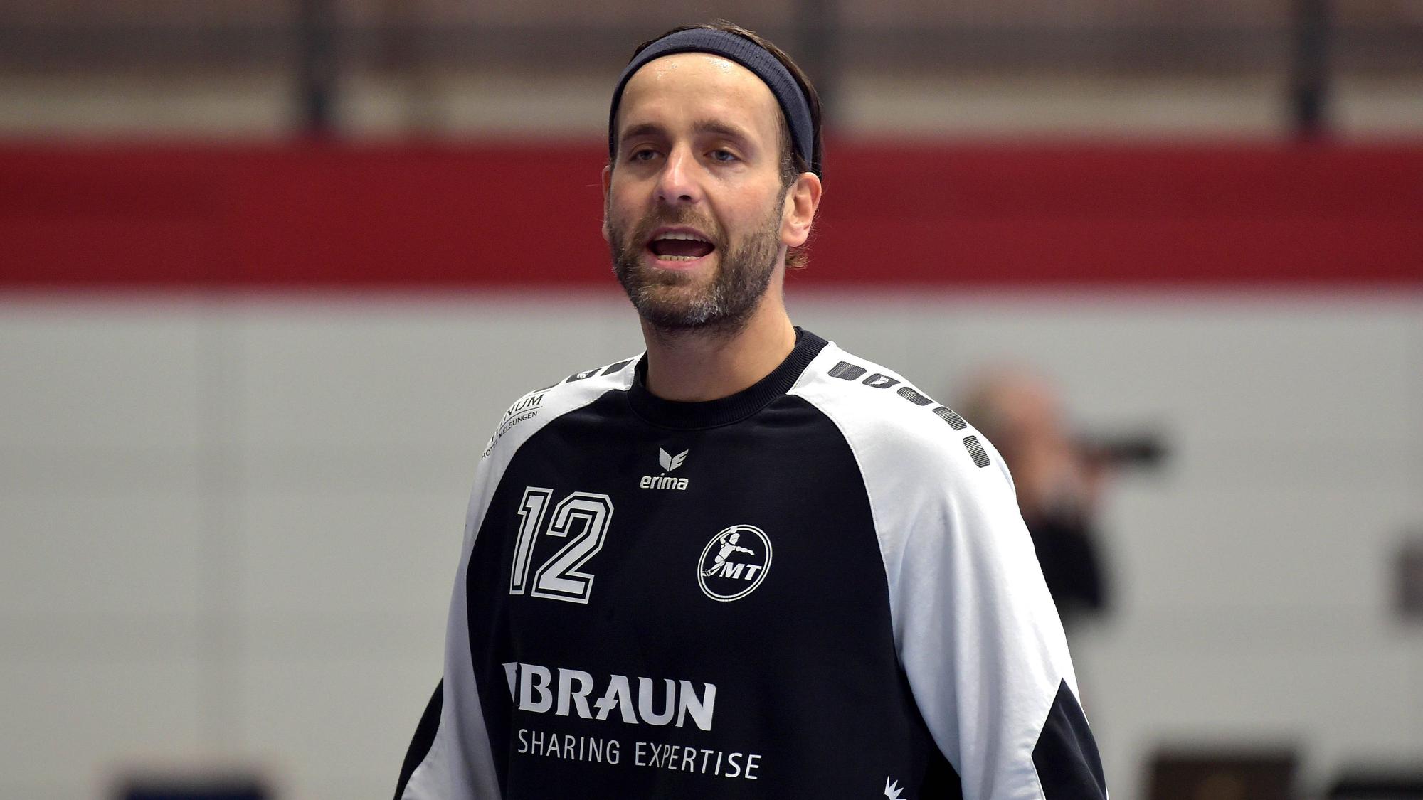 Silvio Heinevetter während eines Handball-Spiels in Minden