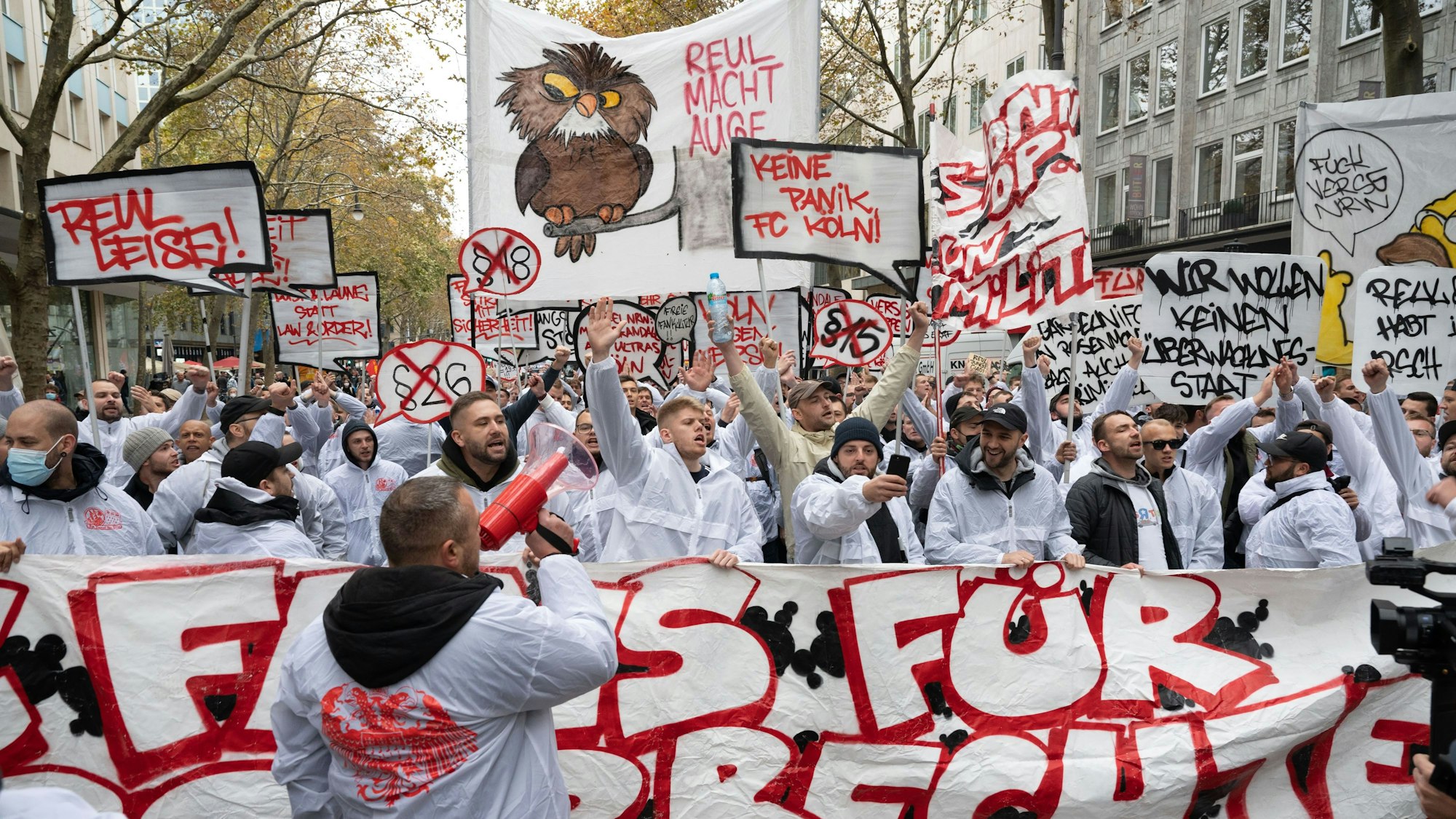 Demonstrationszug gegen das geplante NRW-Versammlungsgesetz.