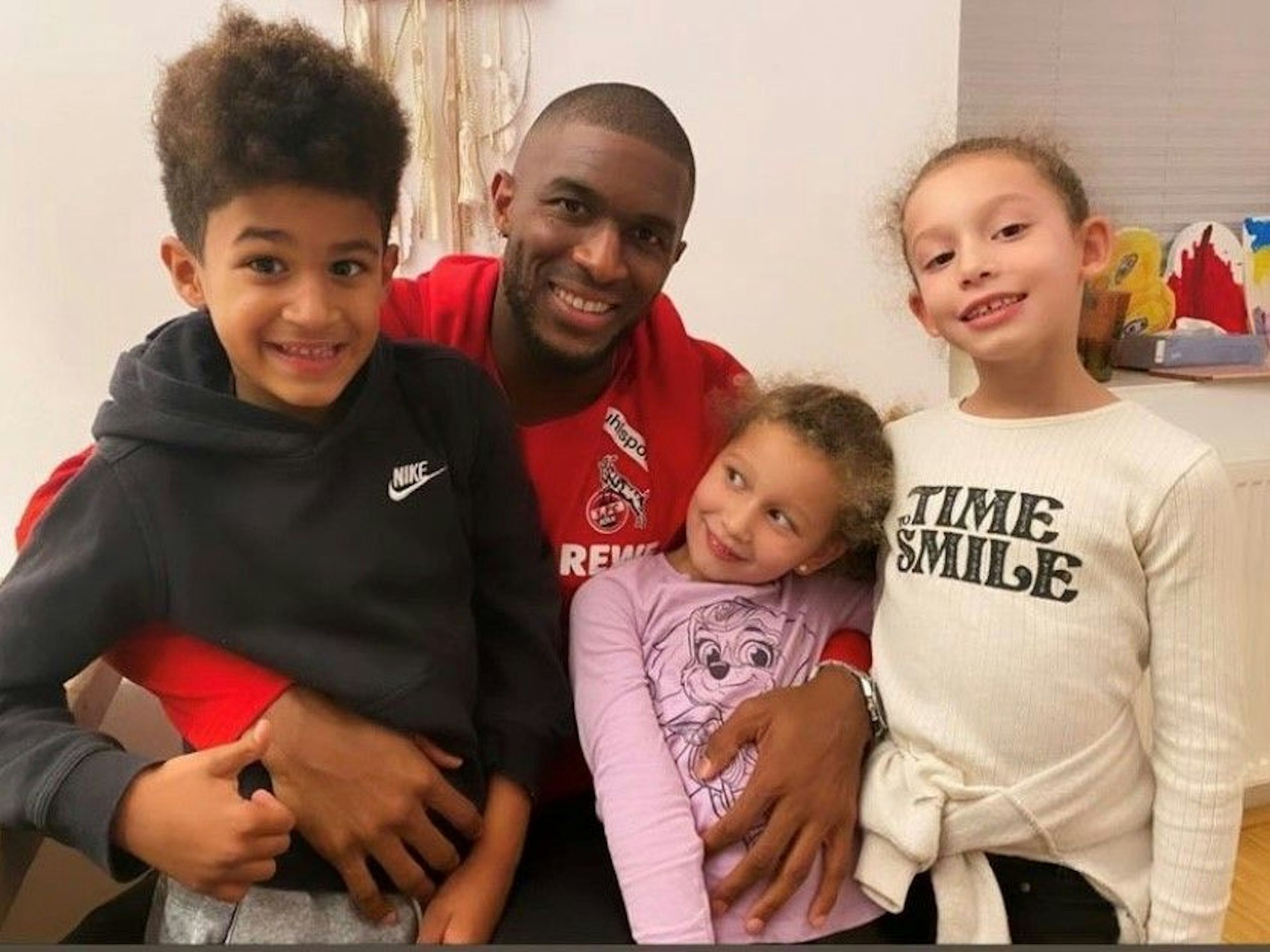 Anthony Modeste mit Sohn Brooklyn und Kindern von BVB-Star Axel Witsel