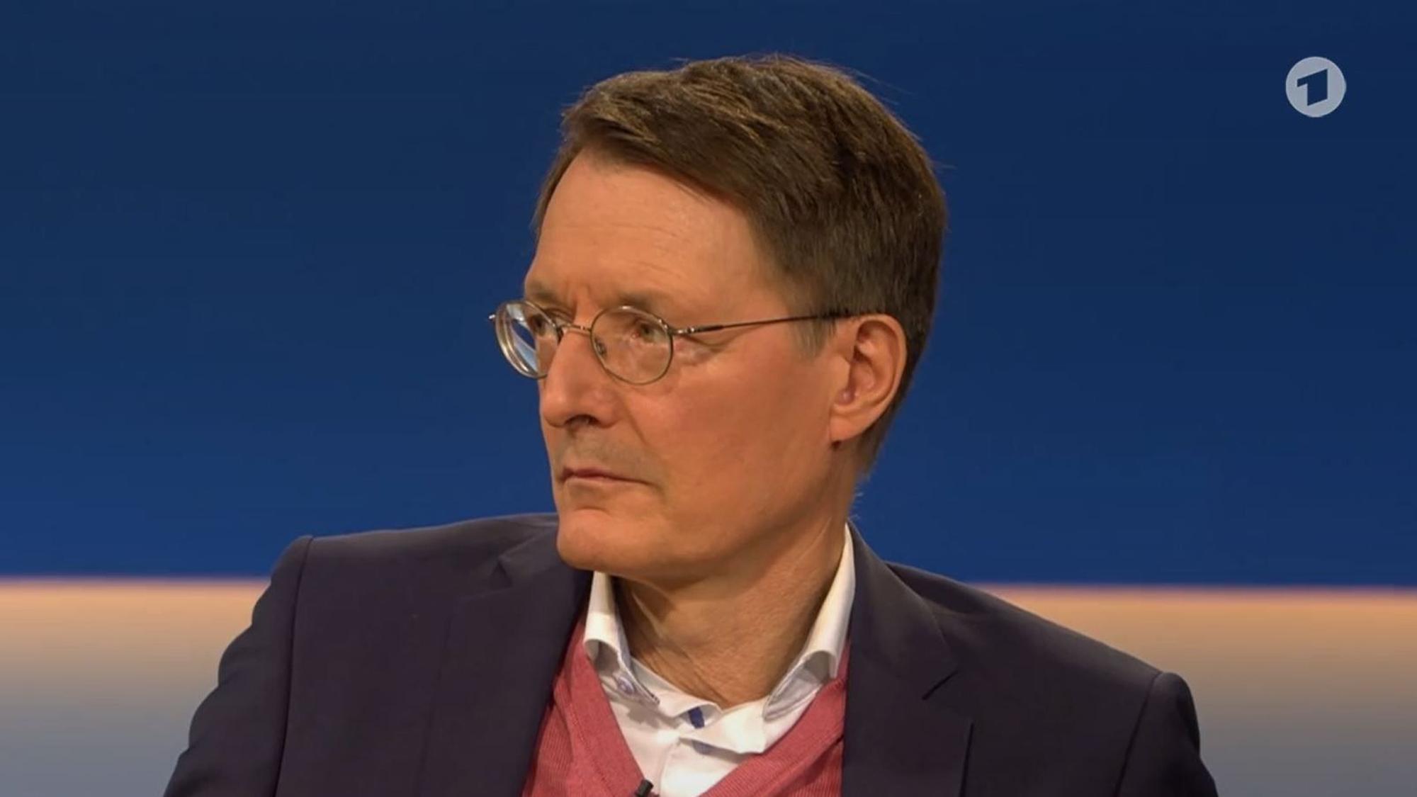 SPD-Gesundheitsexperte Karl Lauterbach legt sich bei Anne Will mit Sahra Wagenknecht an.