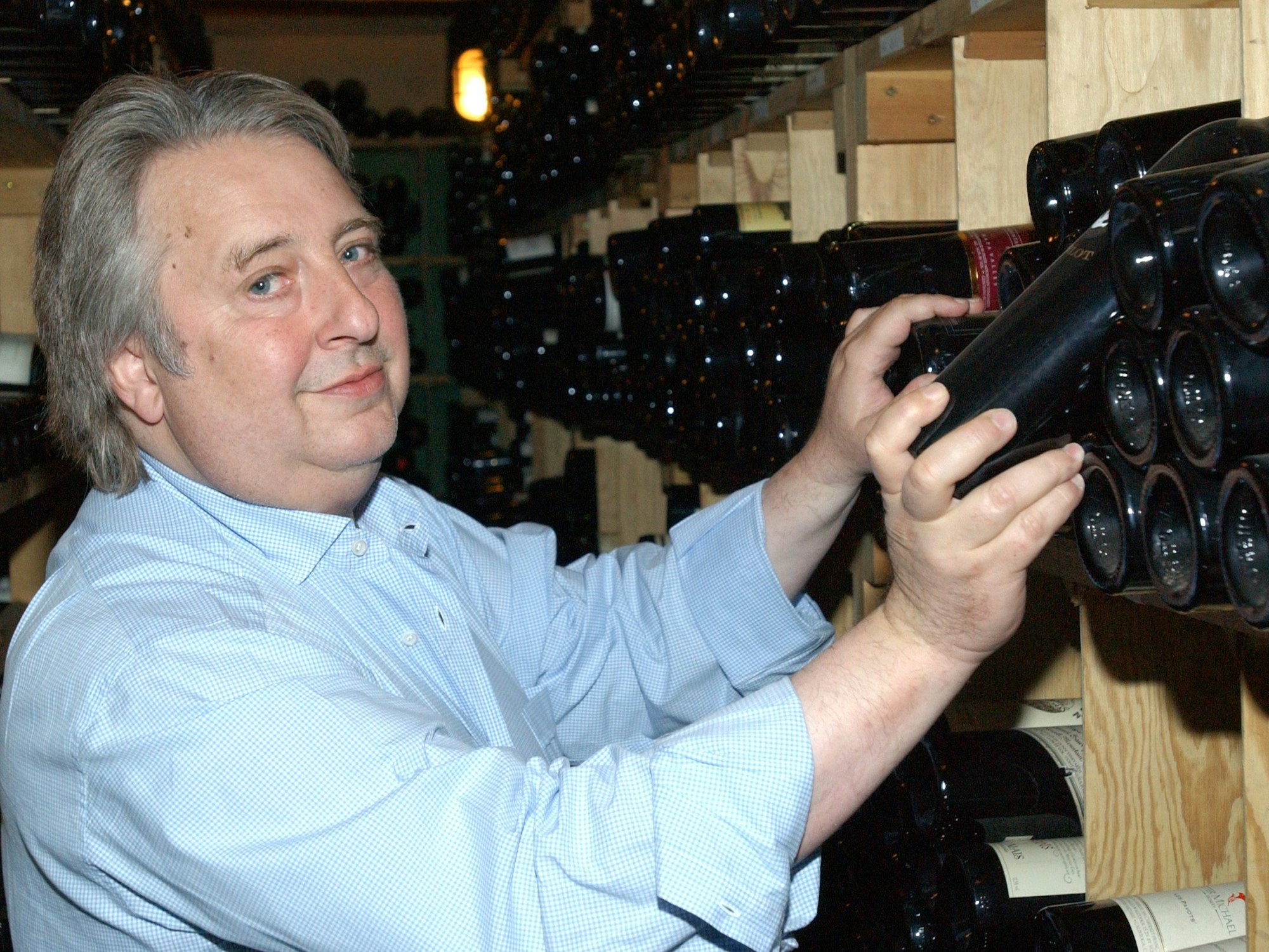 Sansibar-Wirt Herbert Seckler: Er muss die Reißleine ziehen und dicht machen. Der Grund ist ein Corona-Ausbruch... Unser Bild wurde 2005 auf Sylt geschossen.