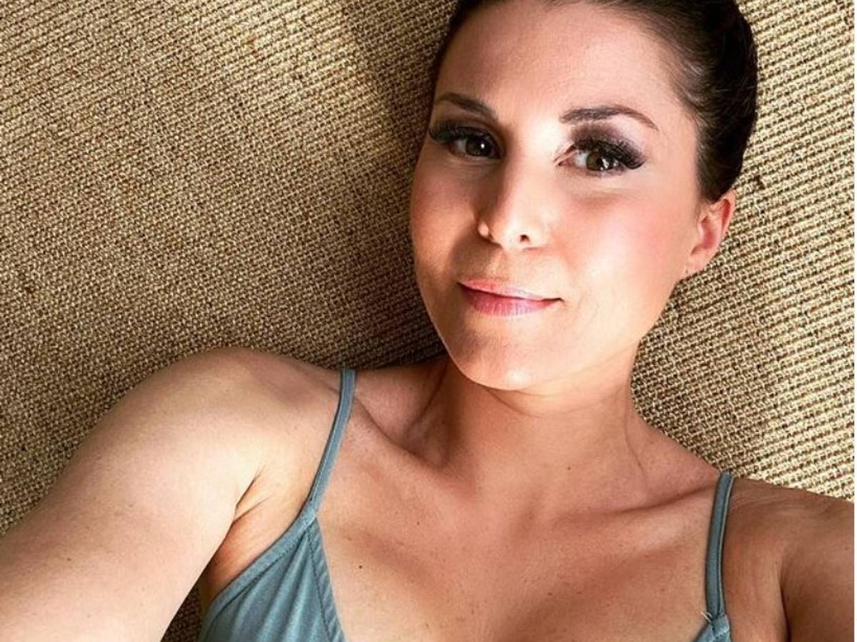 Vanessa Blumhagen - sie ist Promi-Expertin beim Sat.1-Frühstücksfernsehen. Das Selfie hat sie am 22.4.2021 auf ihrem Instagram-Kanal gepostet.