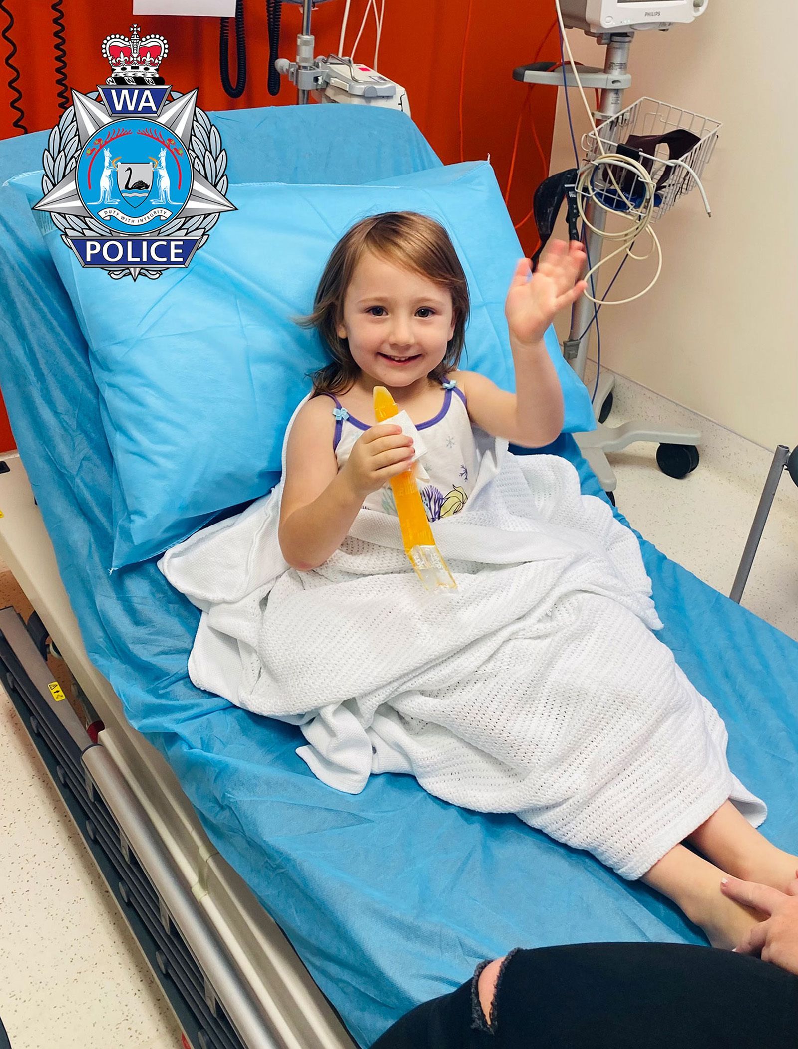 Die vierjährige Cleo wurde von der Polizei wiedergefunden und in ein Krankenhaus gebracht.