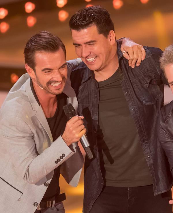 Florian Silbereisen, Jan Smit und Christoff De Bolle (l-r) von Klubbb3 treten am 24.11.2017 in Suhl (Thüringen) in "Die große Show der Schlager, Stars und Storys 2017" auf.