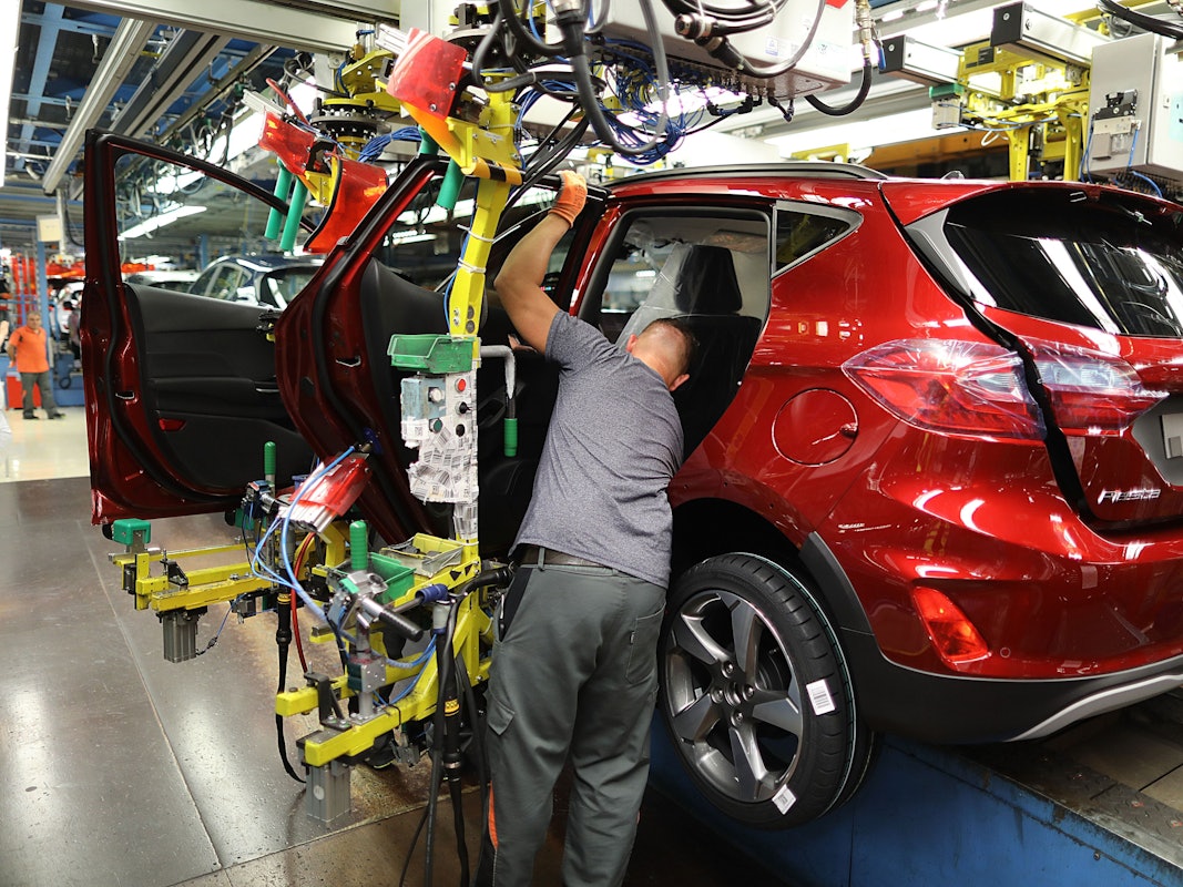 Ford leidet: Wegen Lieferengpässen läuft die Kurzarbeit in Köln (hier ein Foto aus dem Werk in Köln von 2018) auch im November weiter.