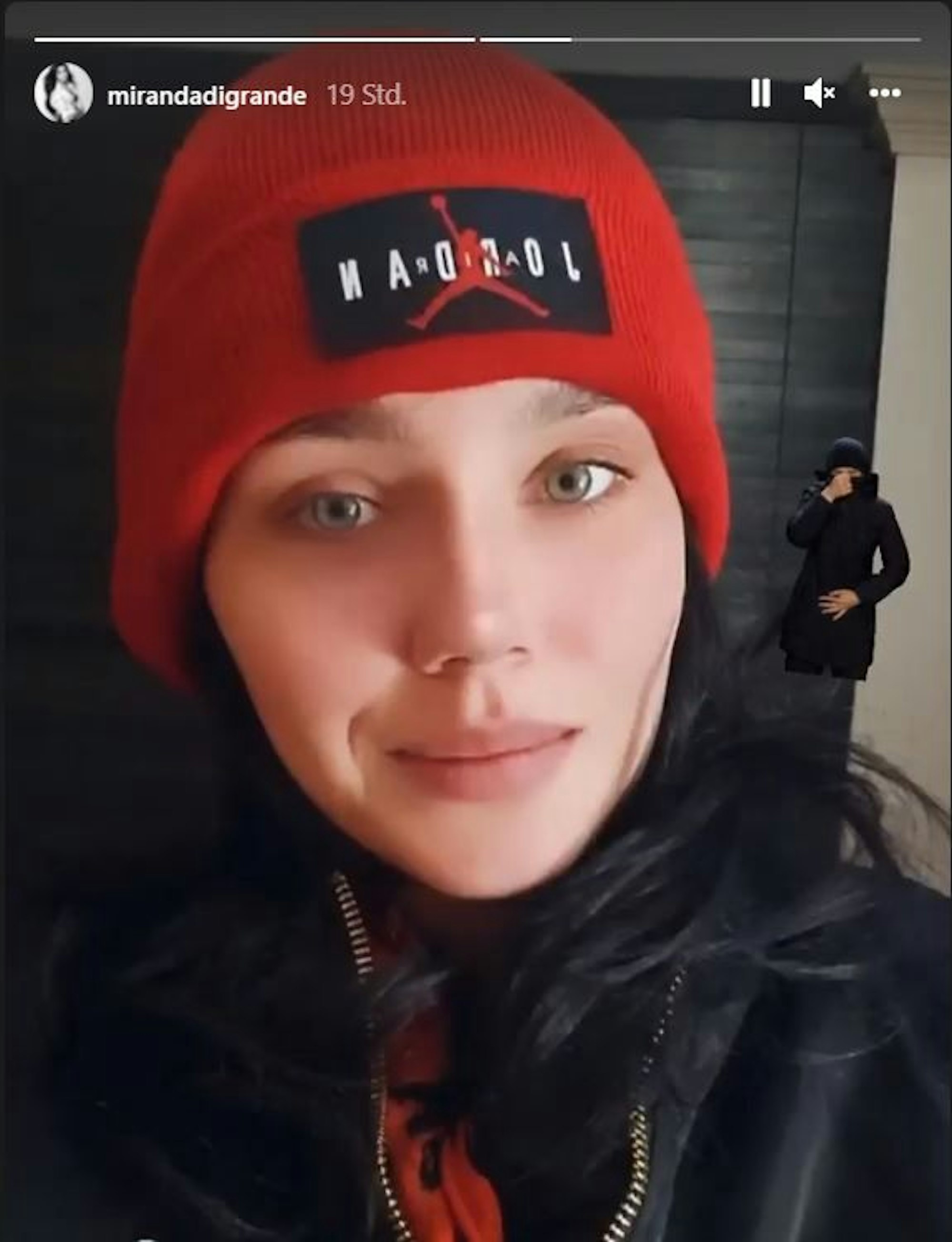 Nathalie Volk ohne Make-up und betont lässig.