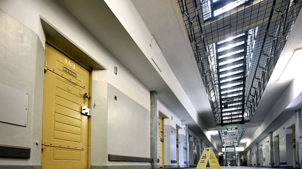 Die Tür zur Zelle 143 in der Klever Justizvollzugsanstalt 2018.