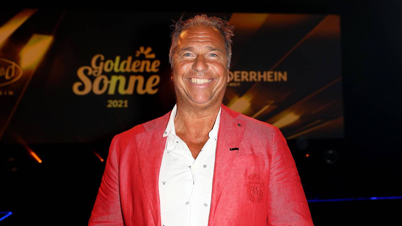 Kai Ebel grinst in die Kamera.