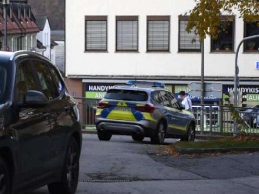 In Passau hat es am Samstag, 6. November, einen größeren Polizeieinsatz gegeben.