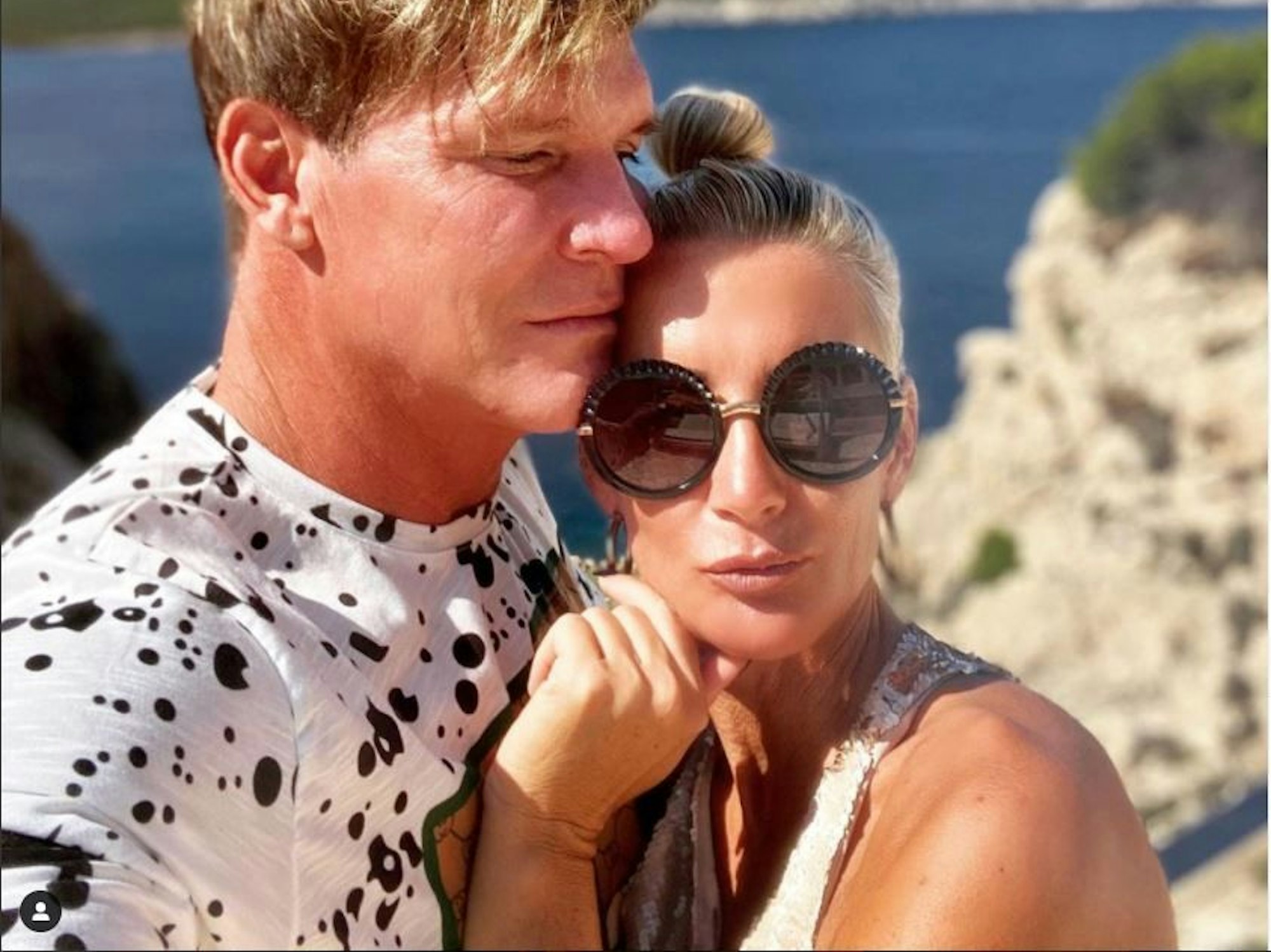 Bekanntes Paar aus dem Format Goodbye Deutschland: Das Selfie von Peggy und Steff hat Peggy Jerofke am 30. September 2021 auf ihrem Instagram-Account hochgeladen.