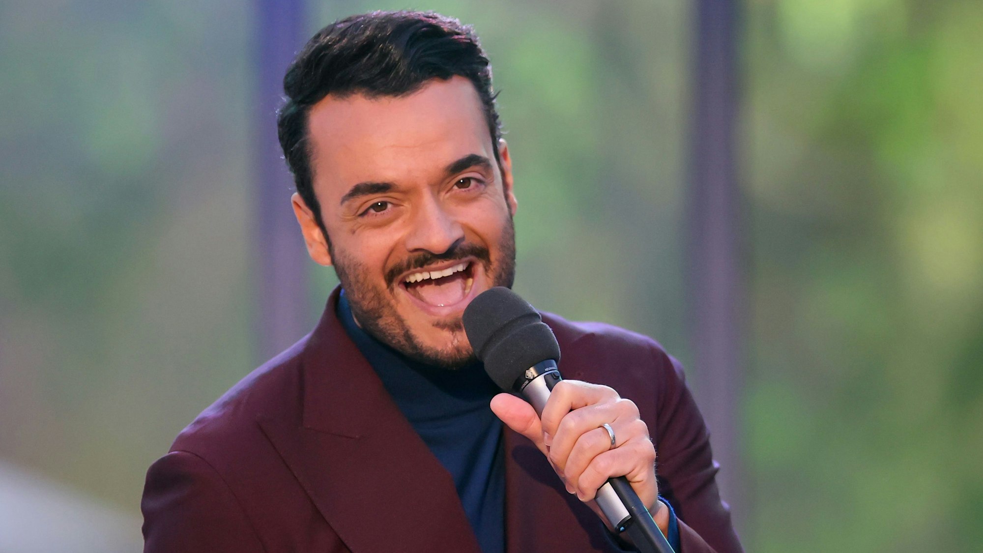 Der italienische Musiker und Sänger Giovanni Zarrella singt in der Aufzeichnung der "Ross Antony Show".