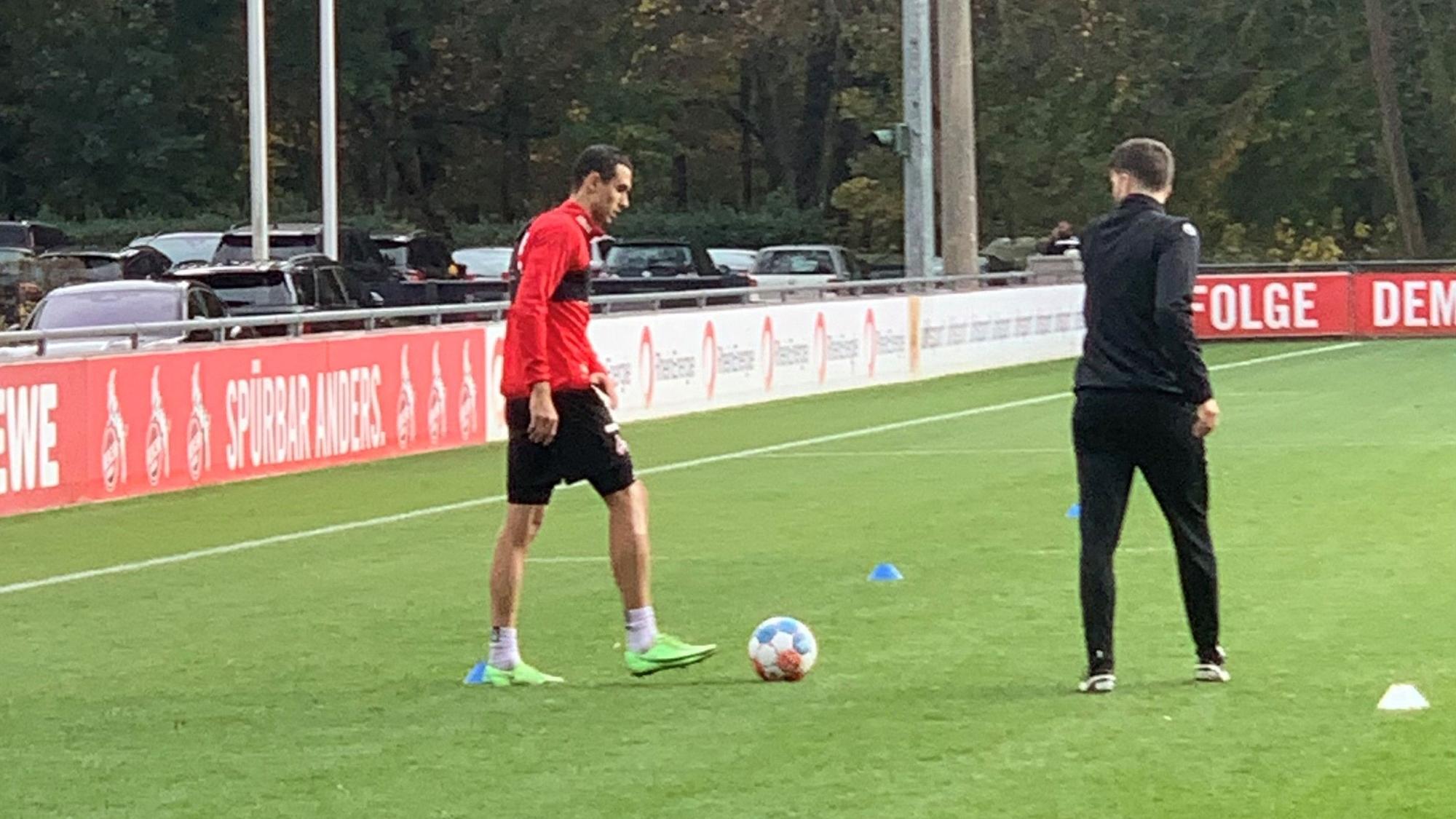 Ellyes Skhiri trainiert beim 1. FC Köln.