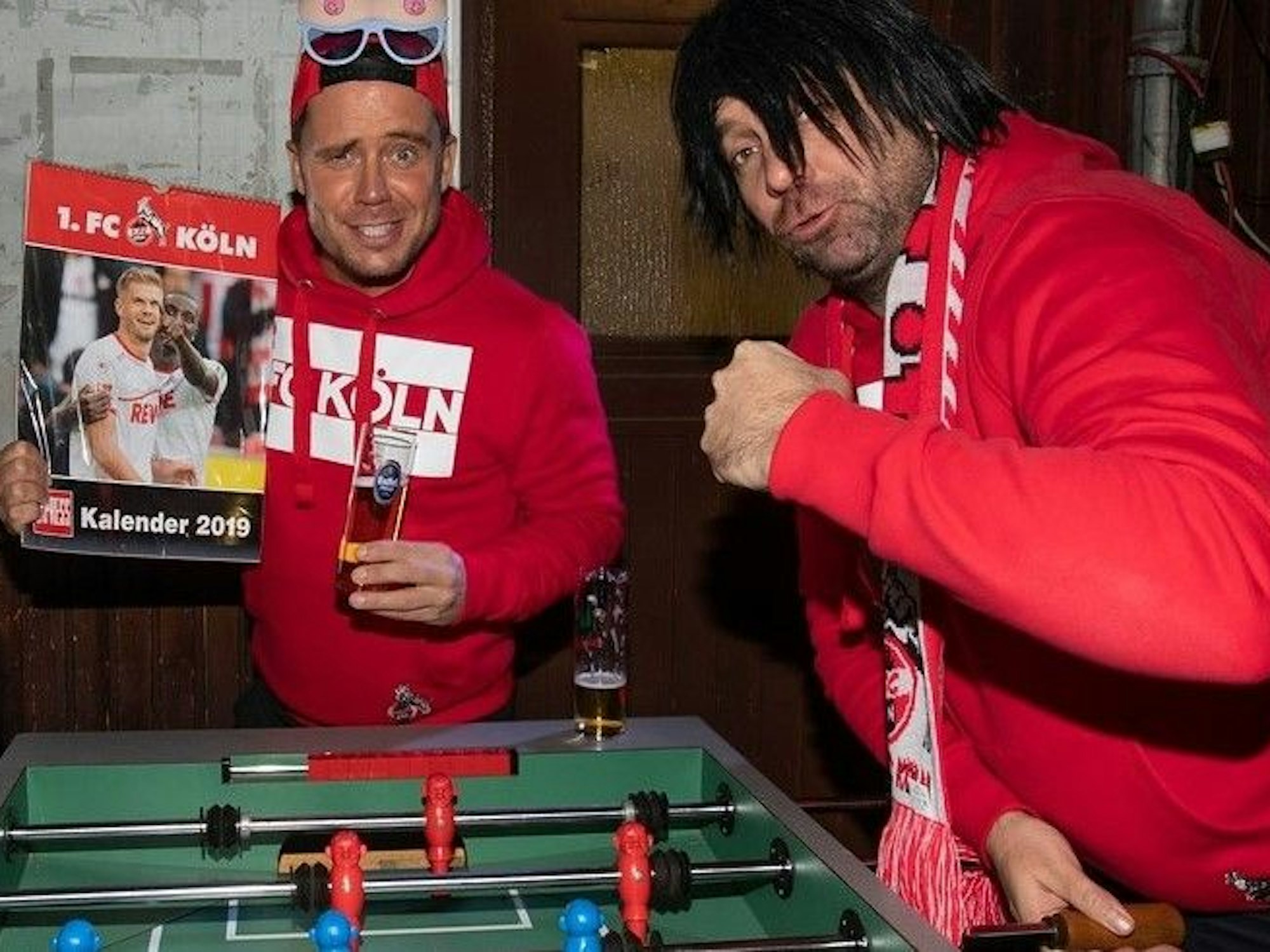 Mallorca-Stars im FC-Trikot: Ikke Hüftgold und Lorenz Büffel