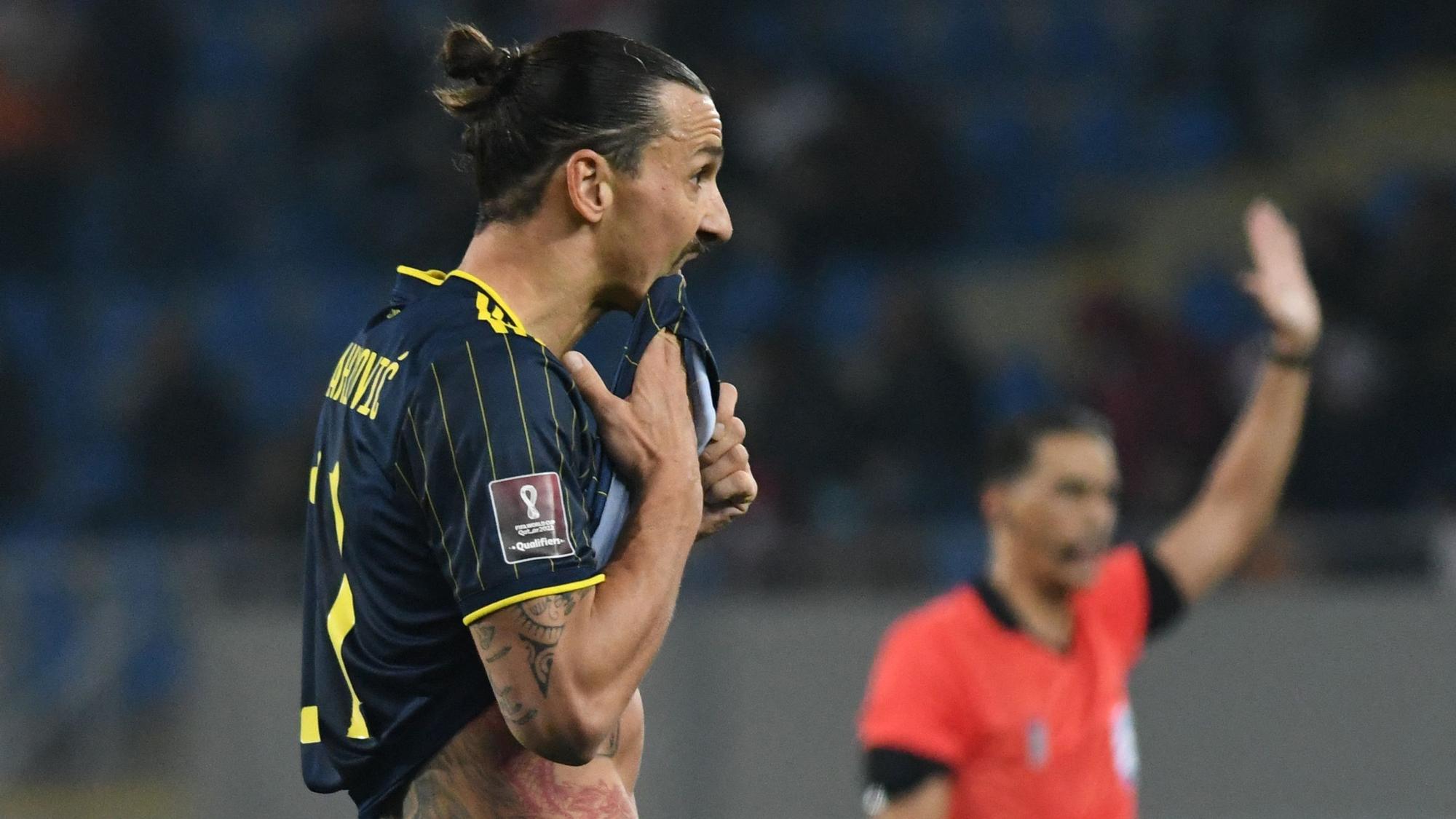 Zlatan Ibrahimovic spielt für Schweden in Georgien.