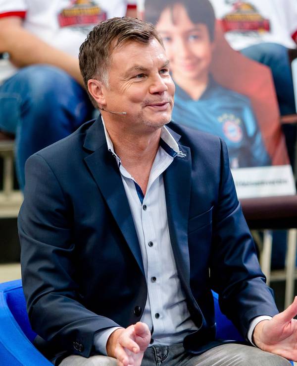 Thomas Helmer auf einem undatierten Foto als Moderator beim Doppelpass auf Sport1