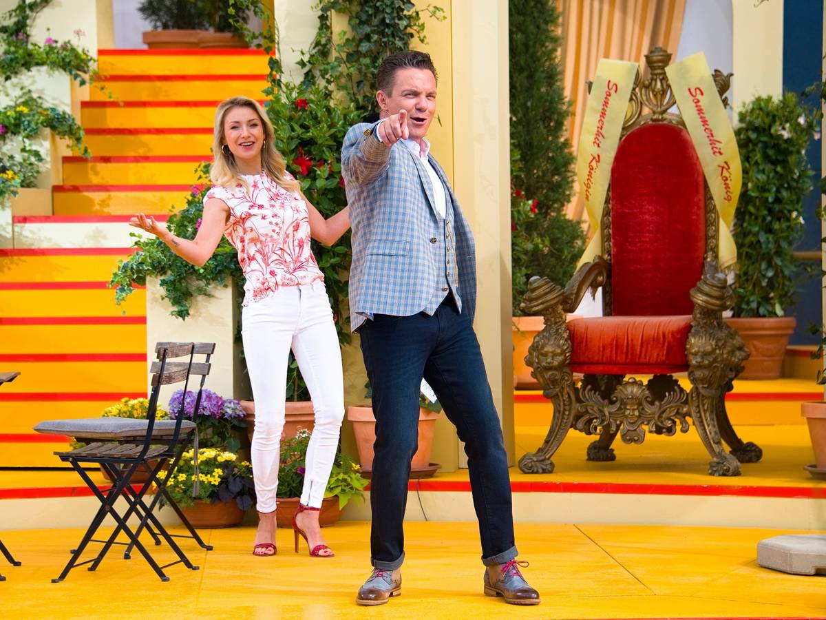 „Immer wieder sonntags“ mit Stefan Mross, Anna-Carina Woitschack aus dem Europa-Park, Rust.