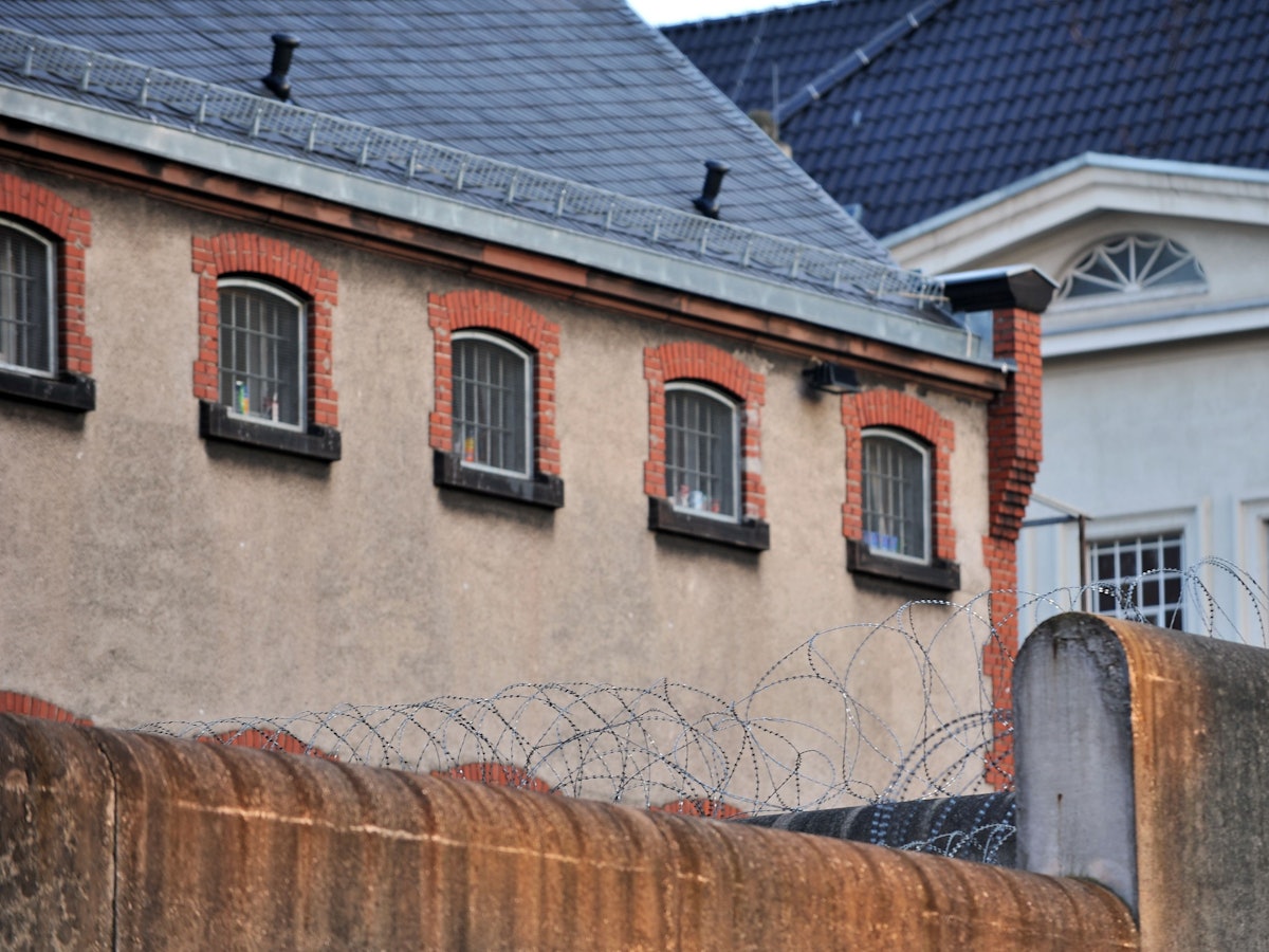 Die Justizvollzugsanstalt Krefeld am 27.01.2011.