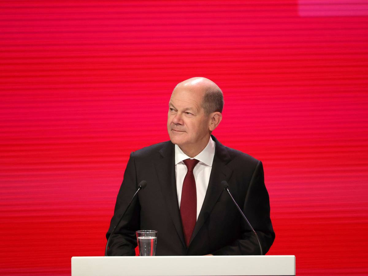 Olaf Scholz unter Beschuss: Kanzleramtsminister Helge Braun wirft ihm und der SPD vor, den Corona-Gipfel herausgezögert zu haben. Unser Foto zeigt Scholz im November 2021.