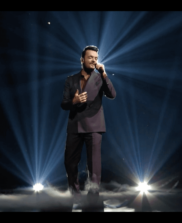 Giovanni Zarrella eröffnete am Samstag (13. November) mit dem Song „Basta! Basta!“ seine zweite Show. Die italienische Version von Helene Fischers „Ich will immer wieder dieses Fieber spür'n“ stieß bei den Fans auf Twitter auf ein geteiltes Echo.