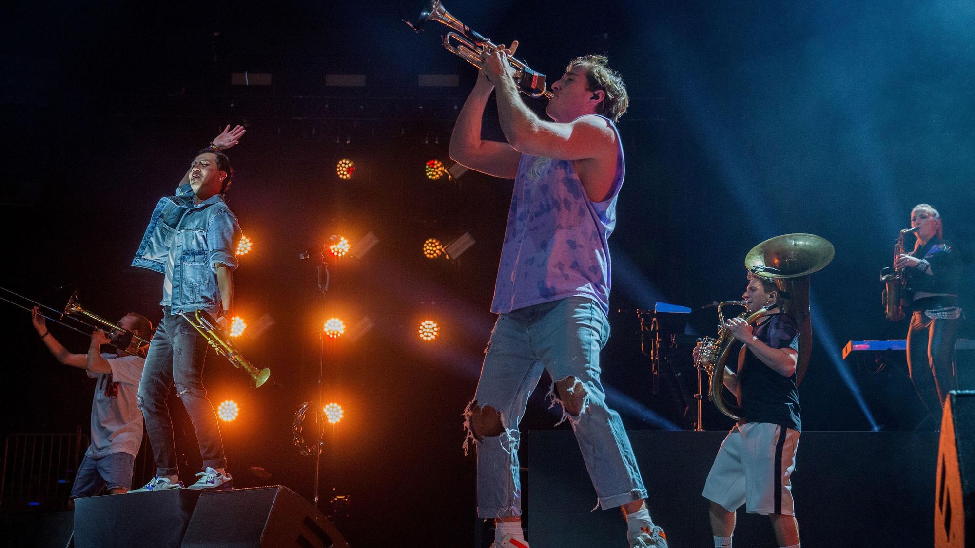 Querbeat-Konzert "Radikal Positiv" in der Lanxessarena Köln am 12. November 2021.