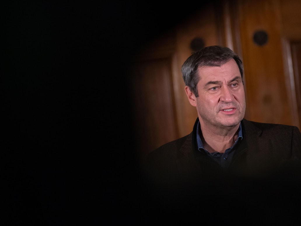 Markus Söder (CSU), Ministerpräsident von Bayern, gibt vor Beginn der zweitägigen Haushaltsklausur der bayerischen Staatsregierung in der Residenz ein Pressestatement.